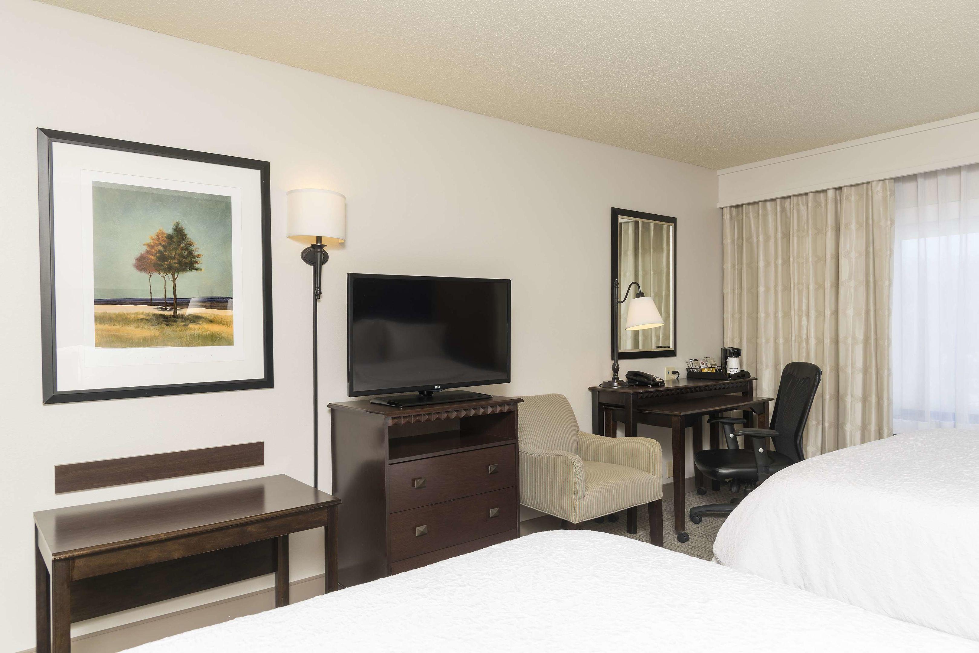 Hampton Inn & Suites Hartford Manchester — photo 5