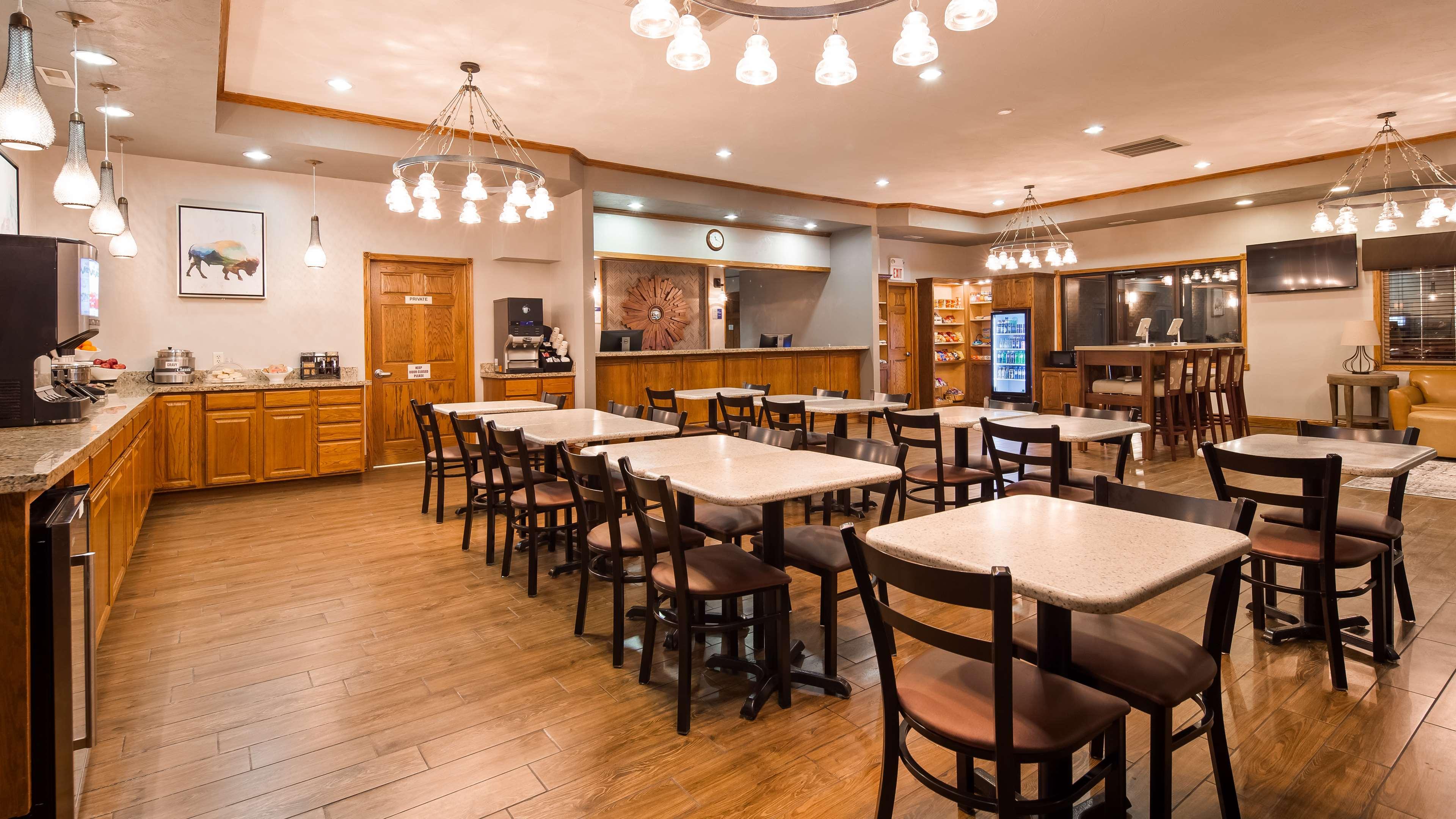Best Western Buffalo Ridge Inn — photo 5