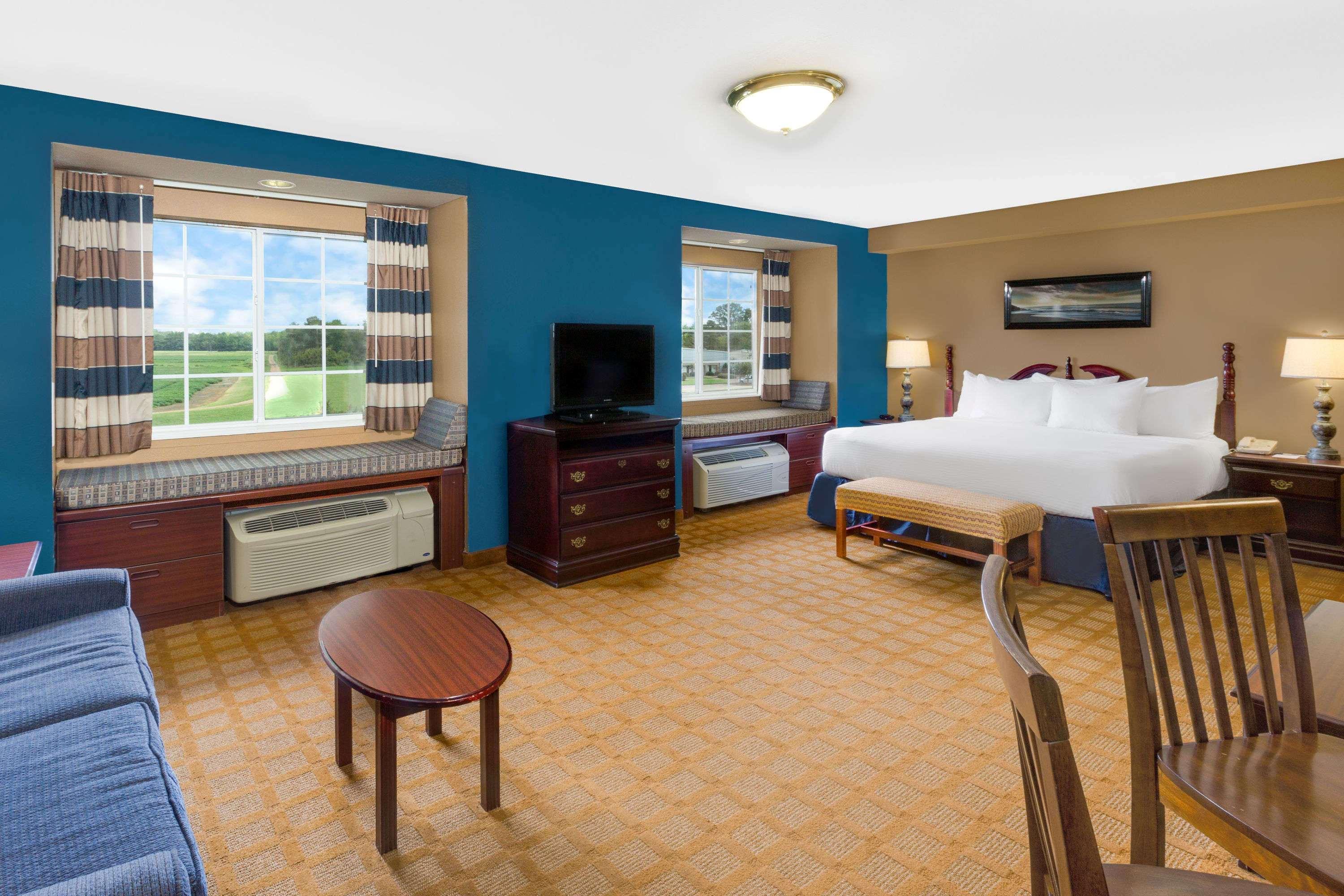 Microtel Inn & Suites by Wyndham Starkville — photo 5