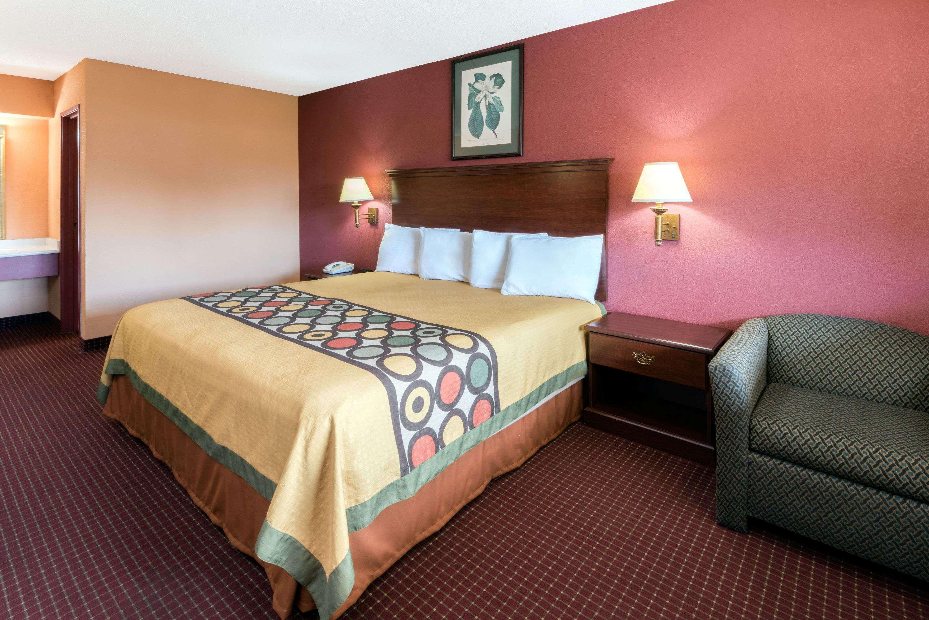 Super 8 by Wyndham Strongsville/Cleveland — photo 5