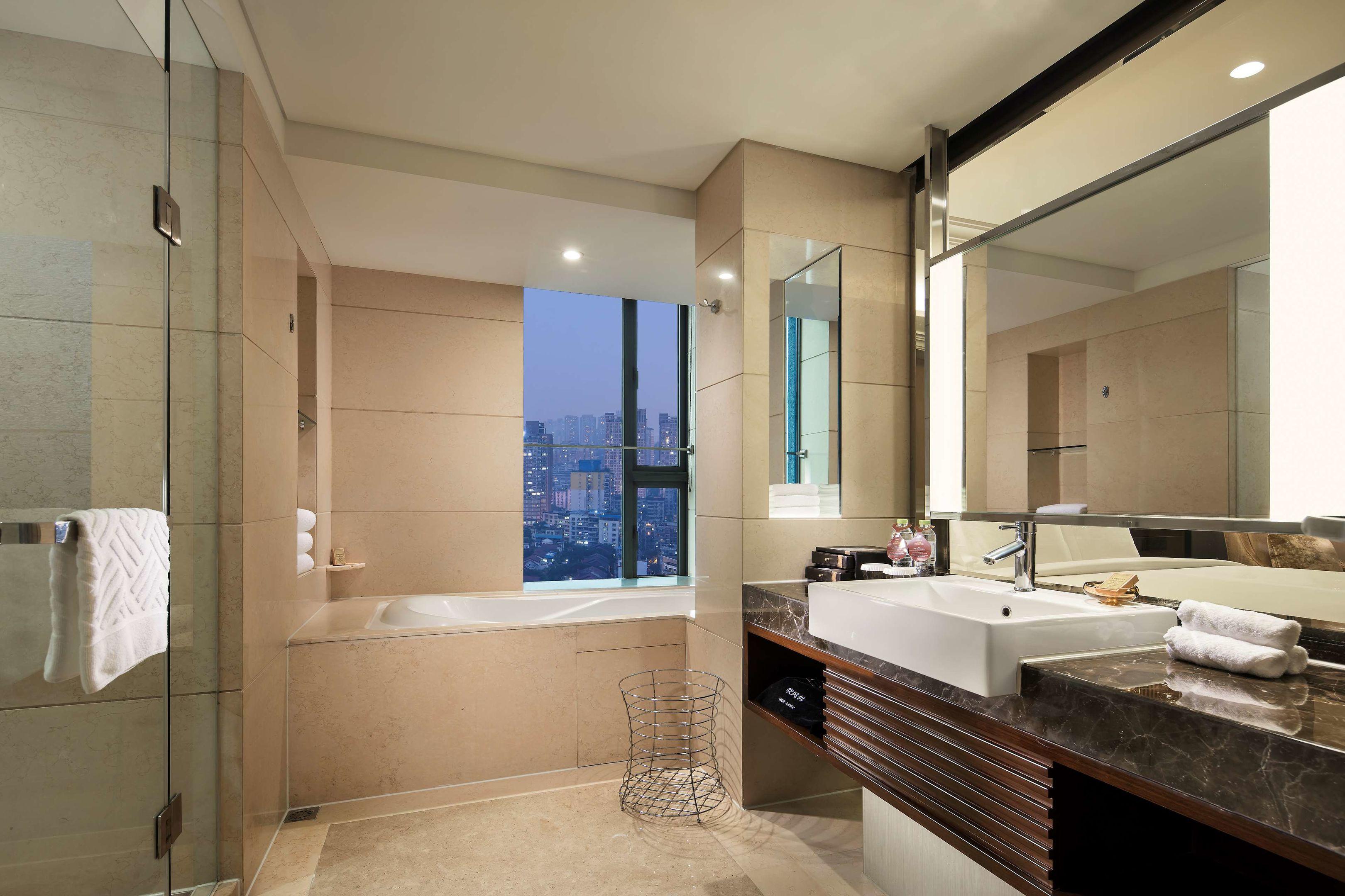 DoubleTree by Hilton Hotel Chongqing North — photo 4
