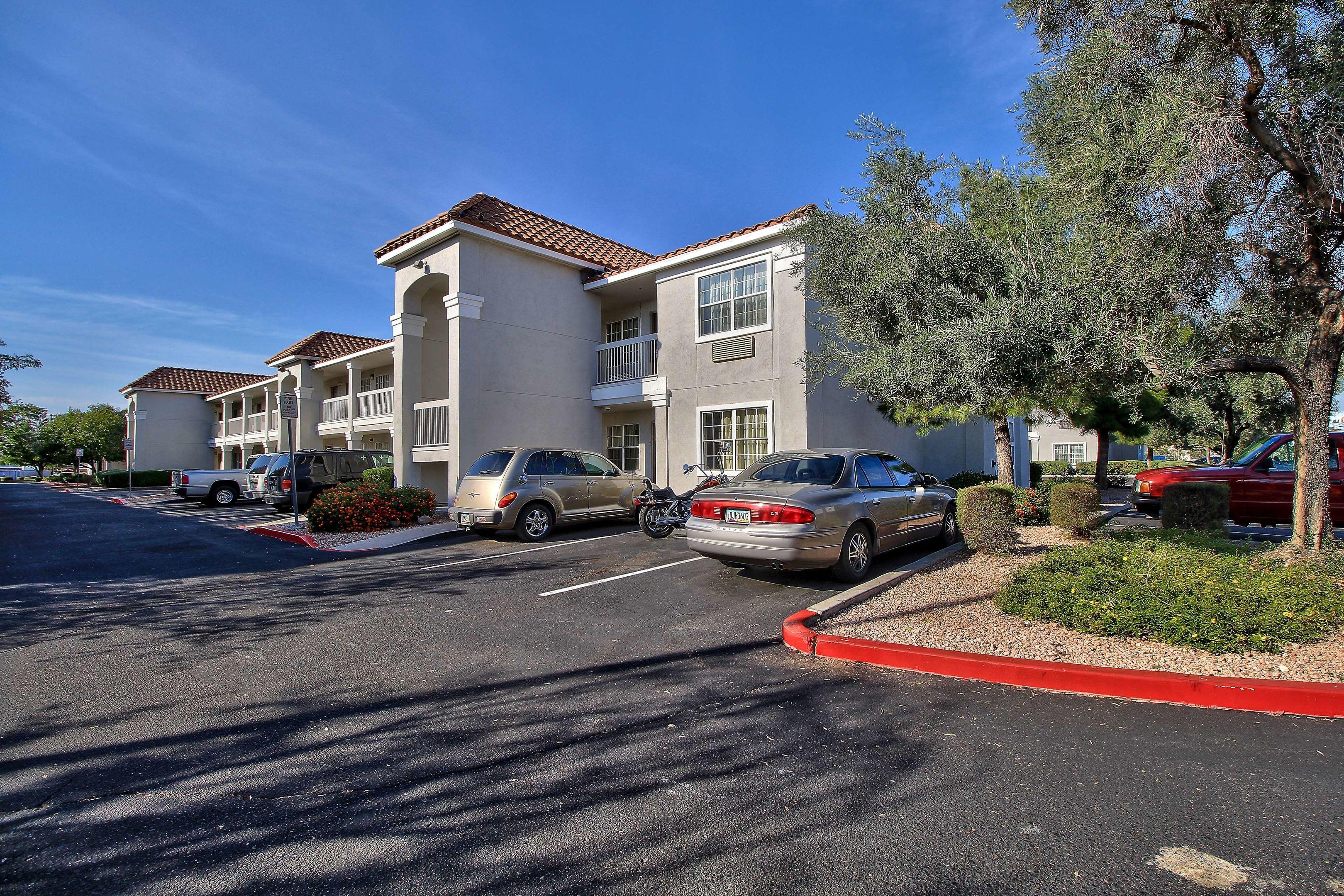 Studio 6 Phoenix - Deer Valley — photo 4