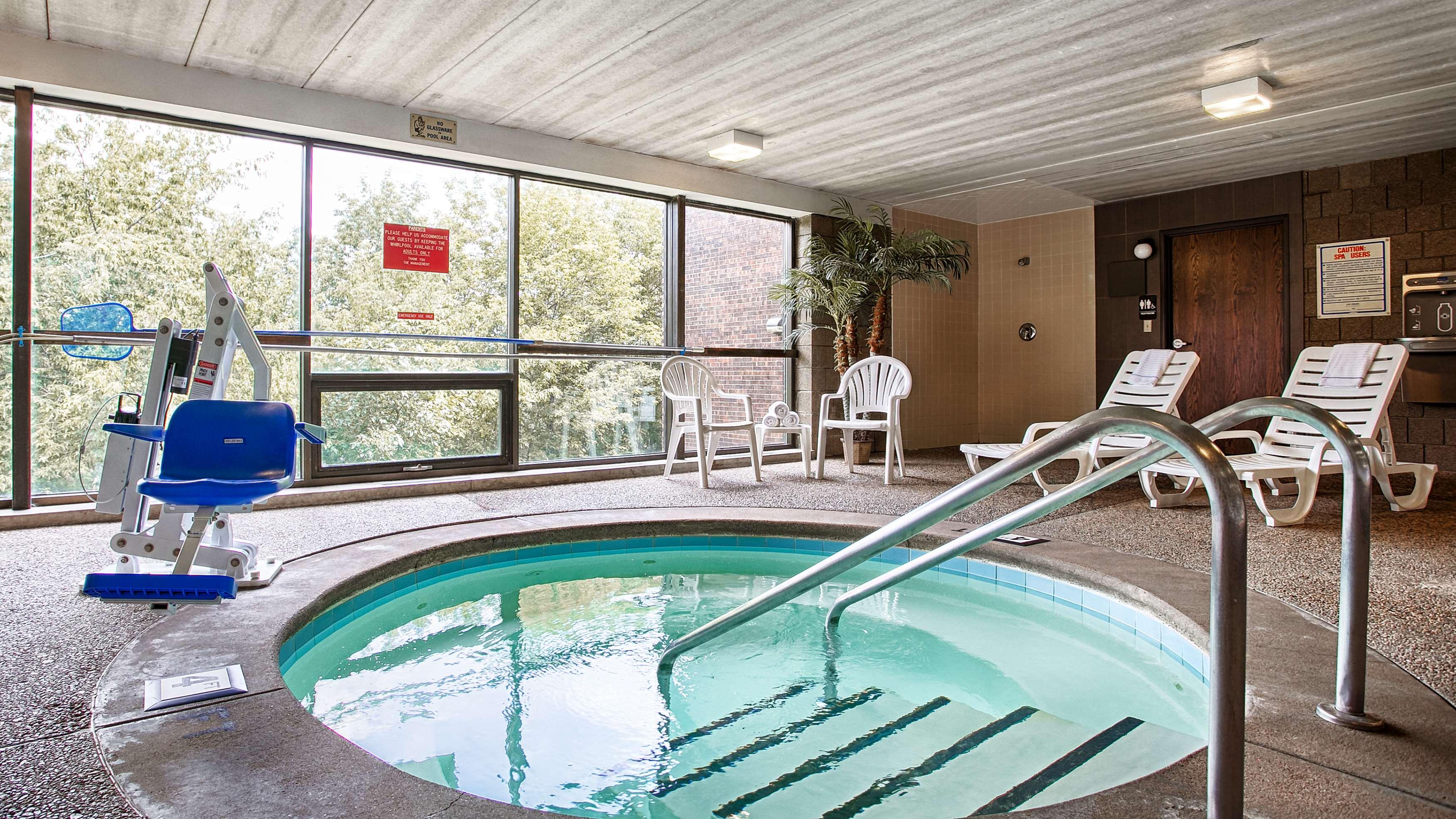 Best Western Plus Kelly Inn - St. Cloud Hotel — photo 4