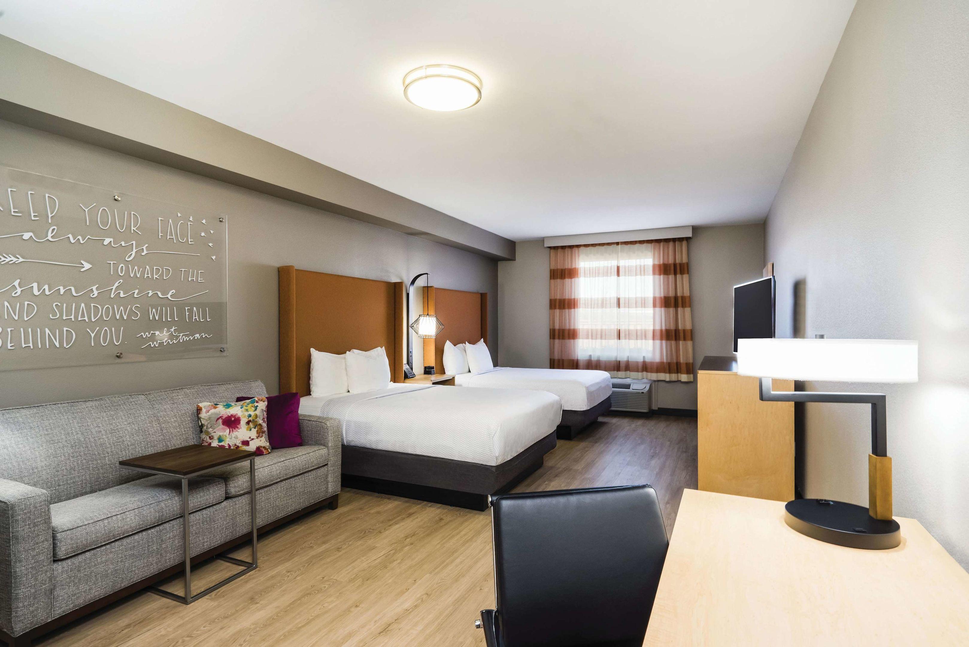 La Quinta Inn & Suites by Wyndham Chattanooga-Hamilton Place — photo 5
