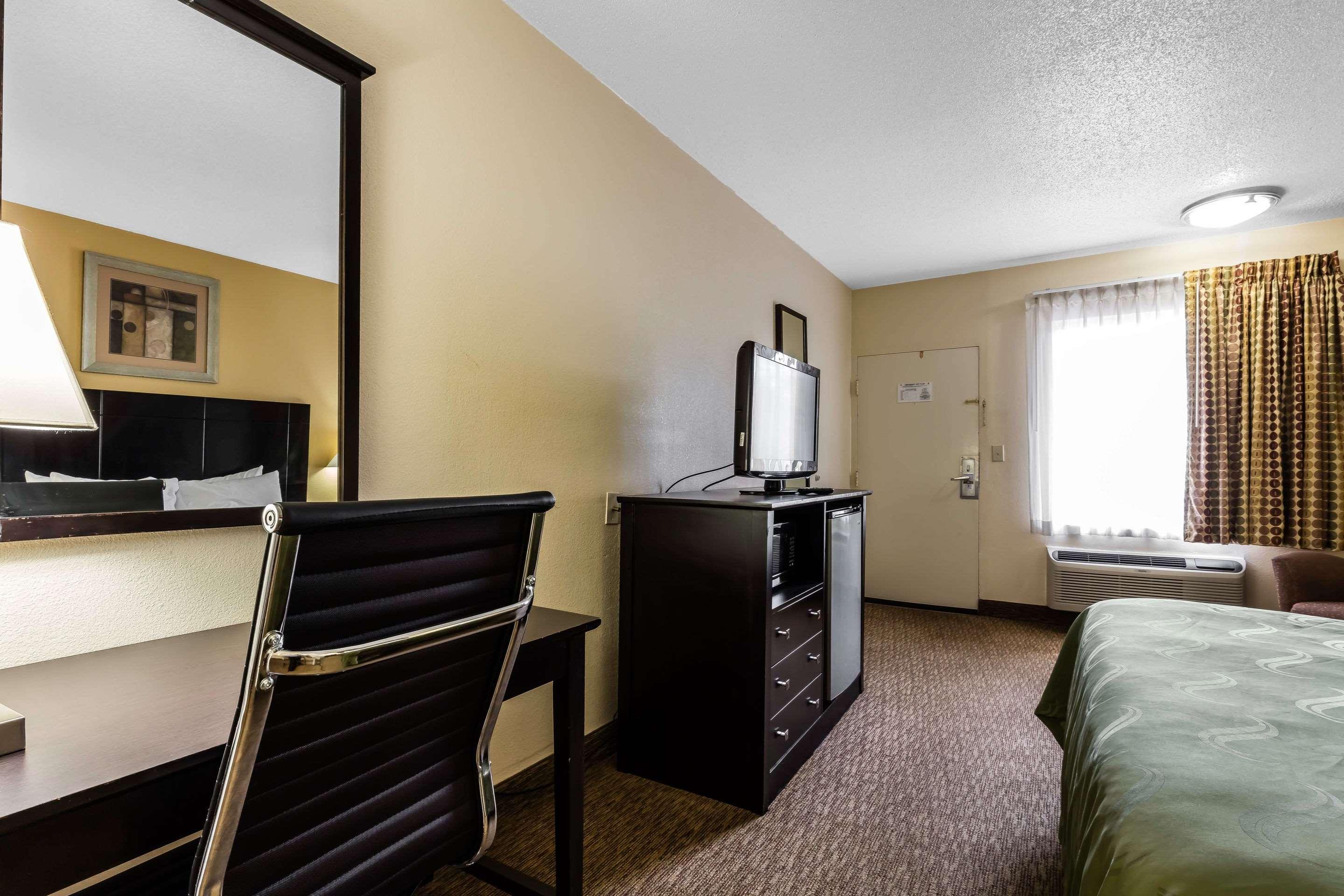 Quality Inn — photo 4