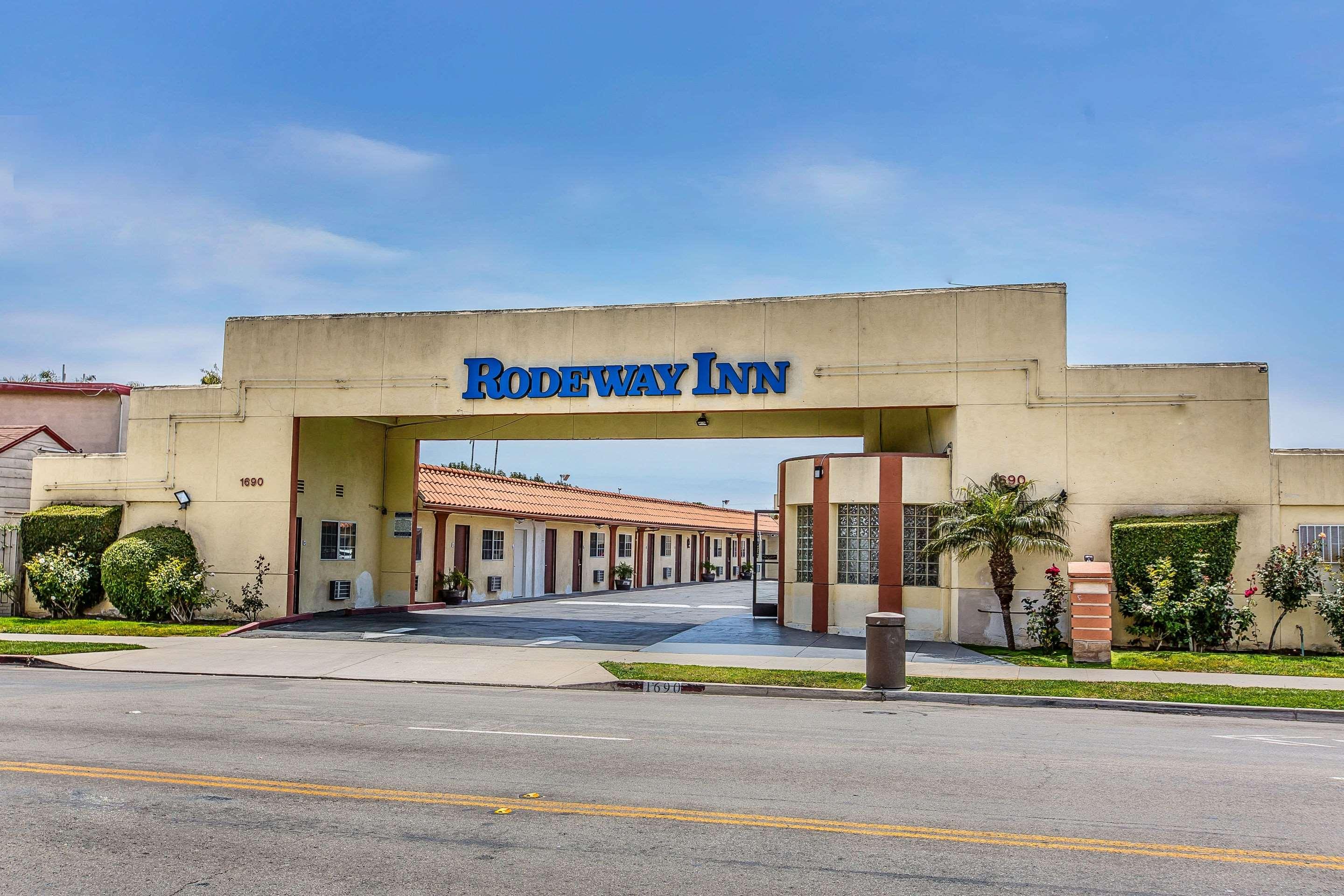 Rodeway Inn — photo 4