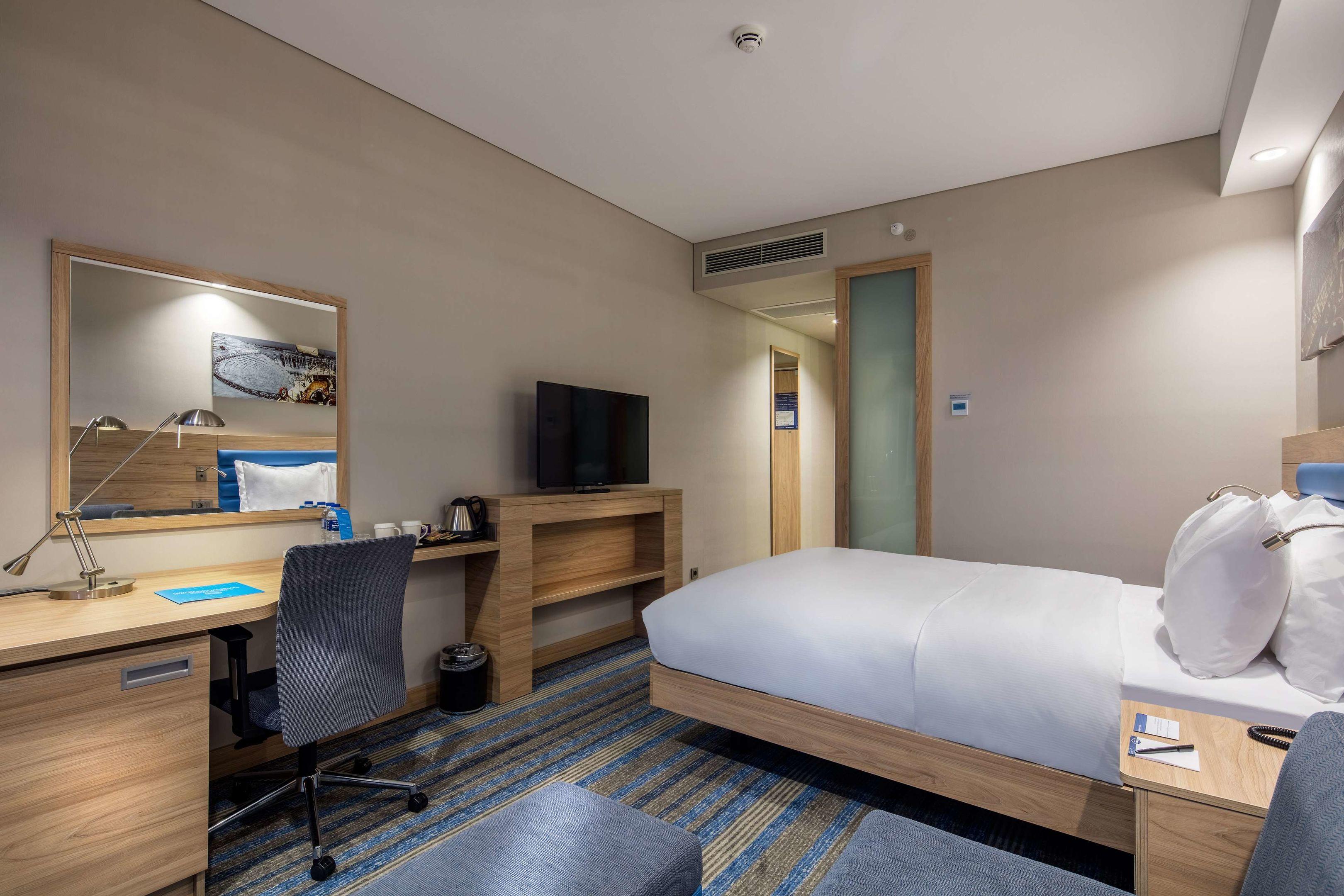 Hampton by Hilton Izmir Aliaga — photo 5