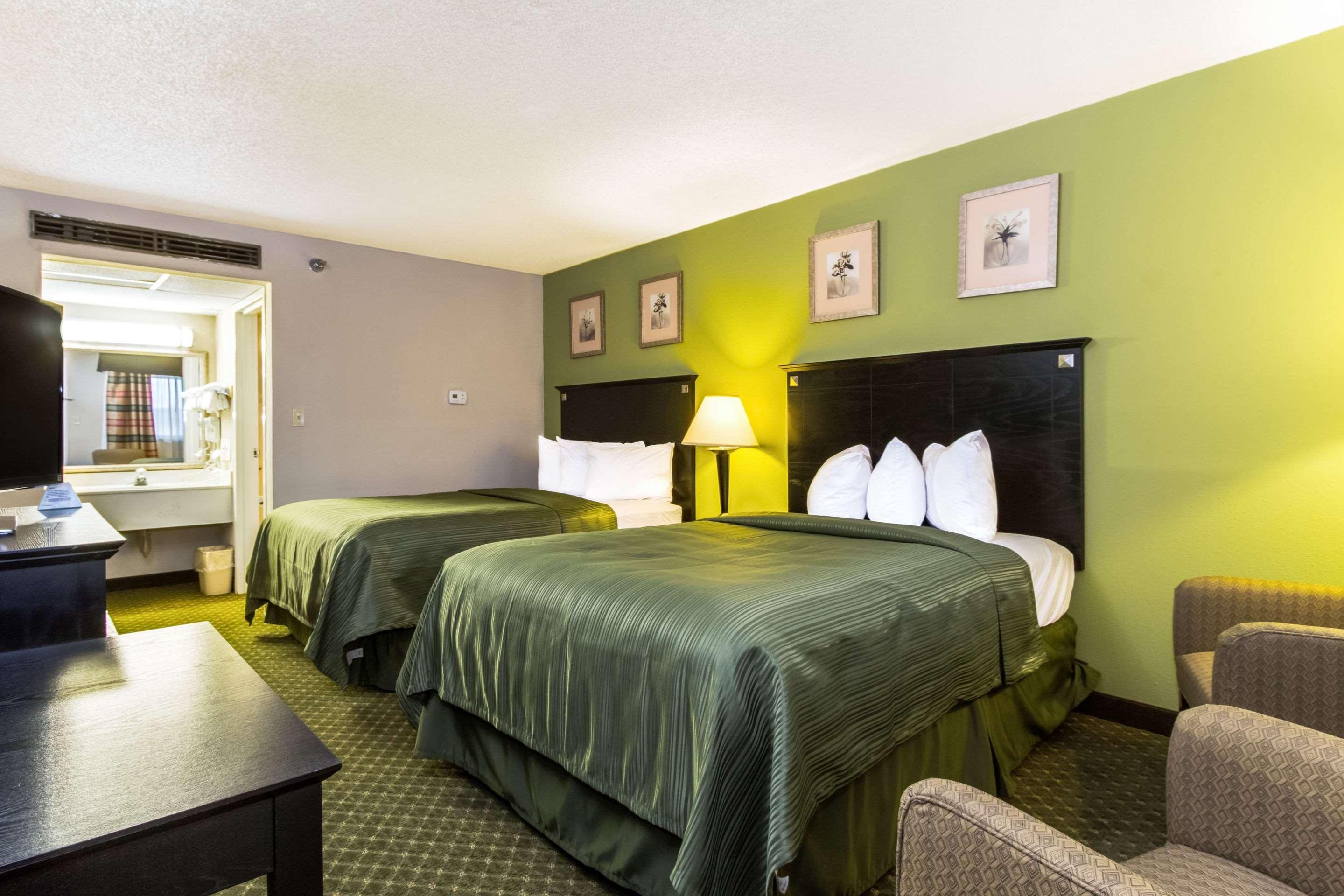 Quality Inn & Suites Moline - Quad Cities — photo 5