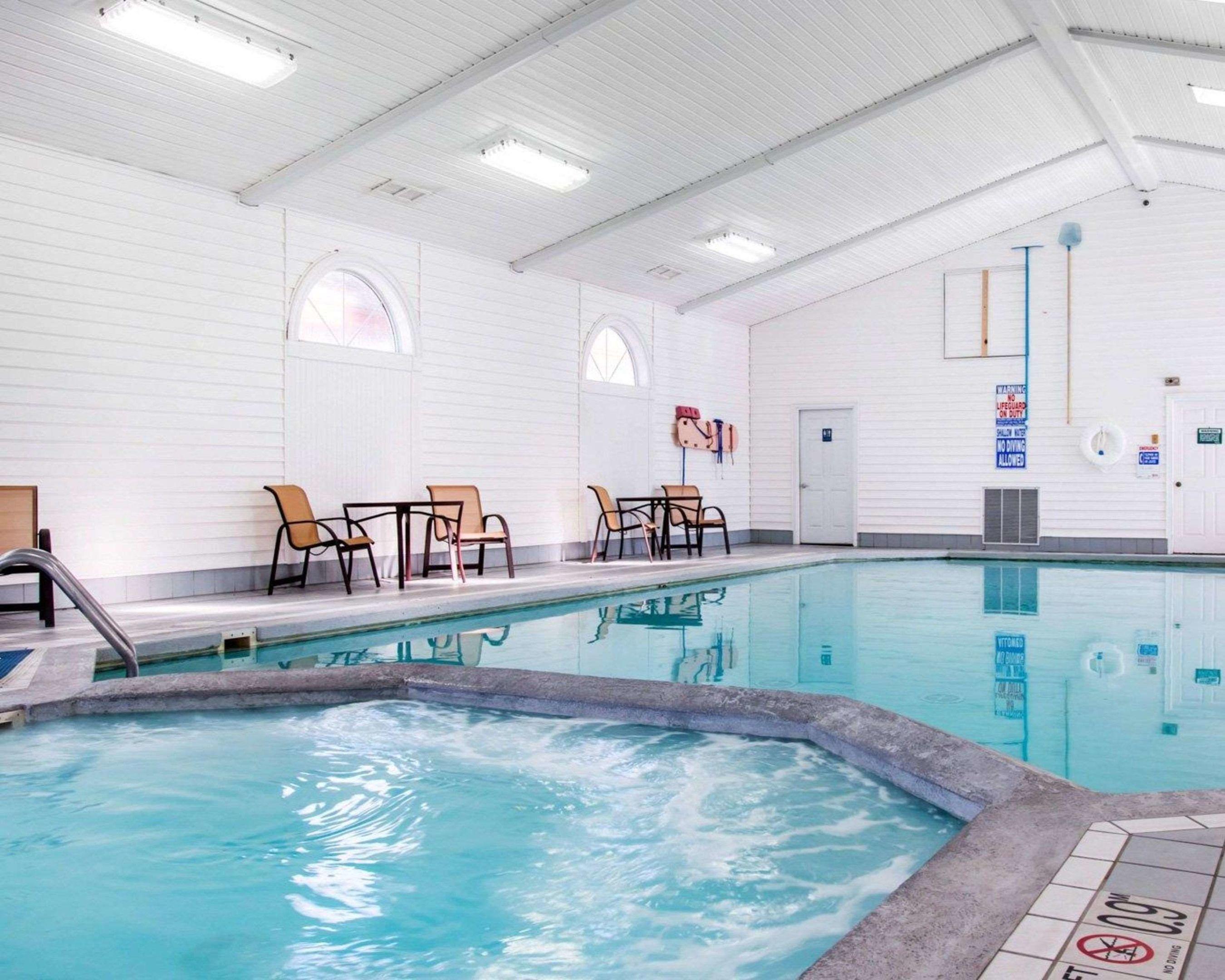 Comfort Inn Lakeside — photo 5