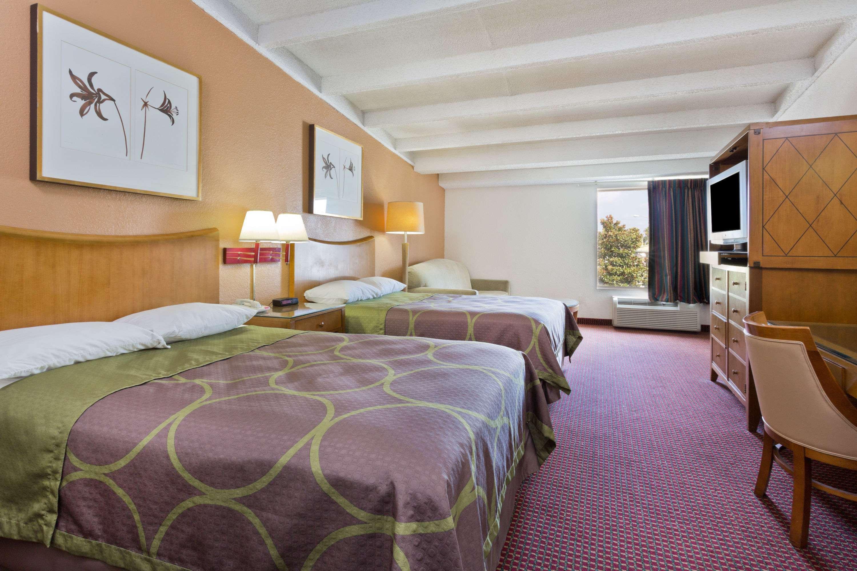 Super 8 by Wyndham Melbourne — photo 4