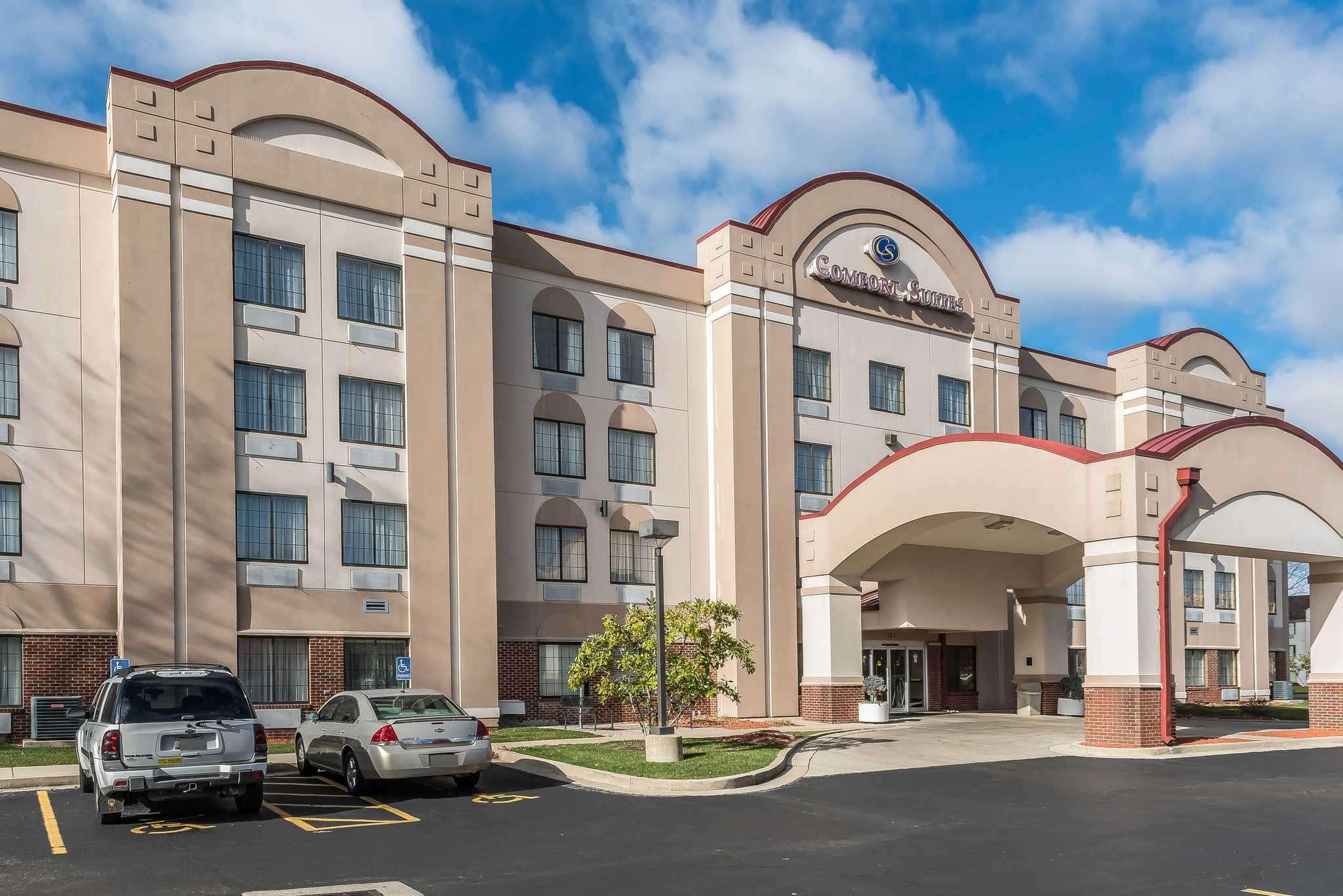 Comfort Suites Springfield — photo 3
