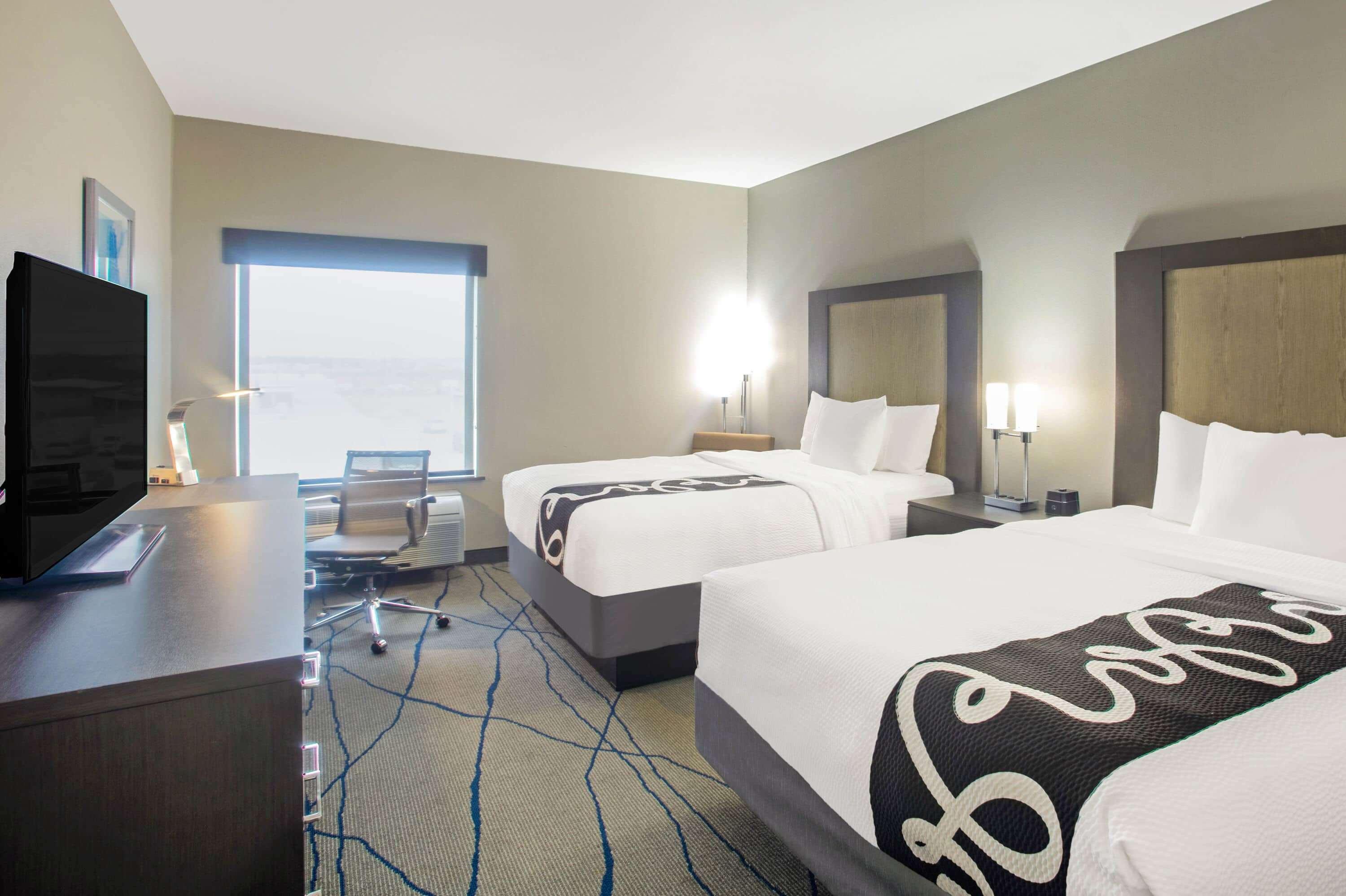 La Quinta Inn & Suites Ponca City — photo 4