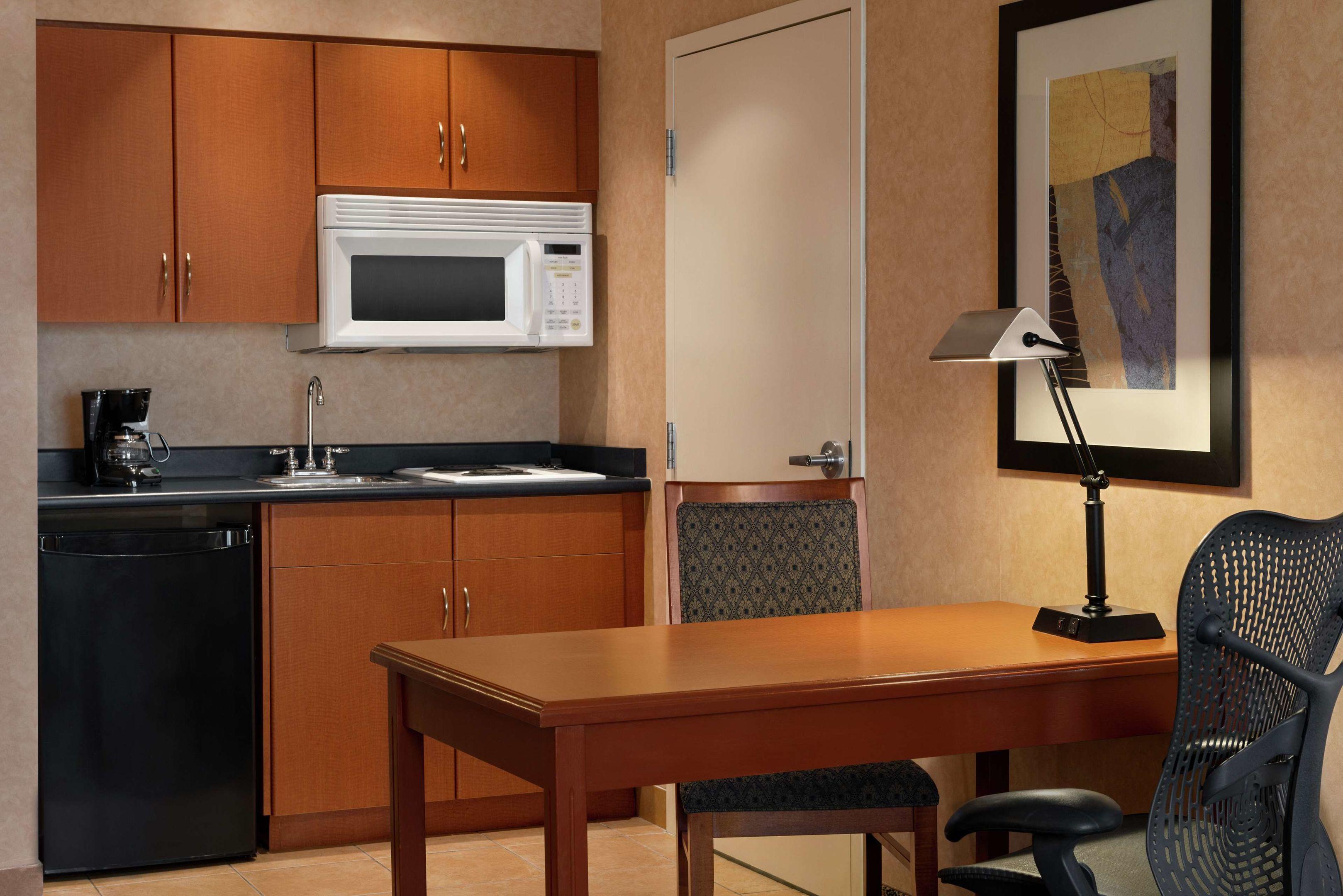 Hampton Inn & Suites by Hilton Langley-Surrey — photo 5