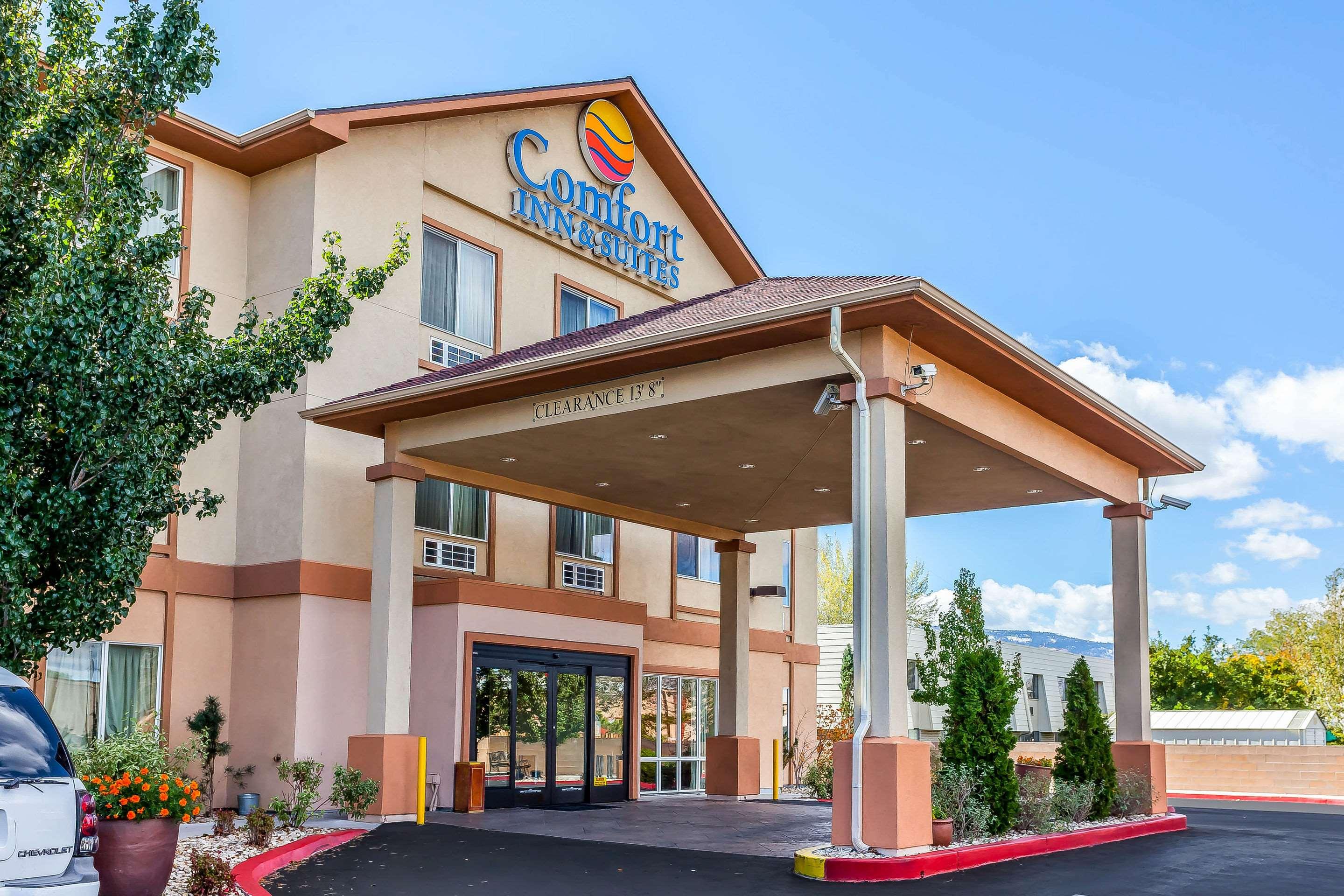 Comfort Inn & Suites Airport Convention Center — photo 3