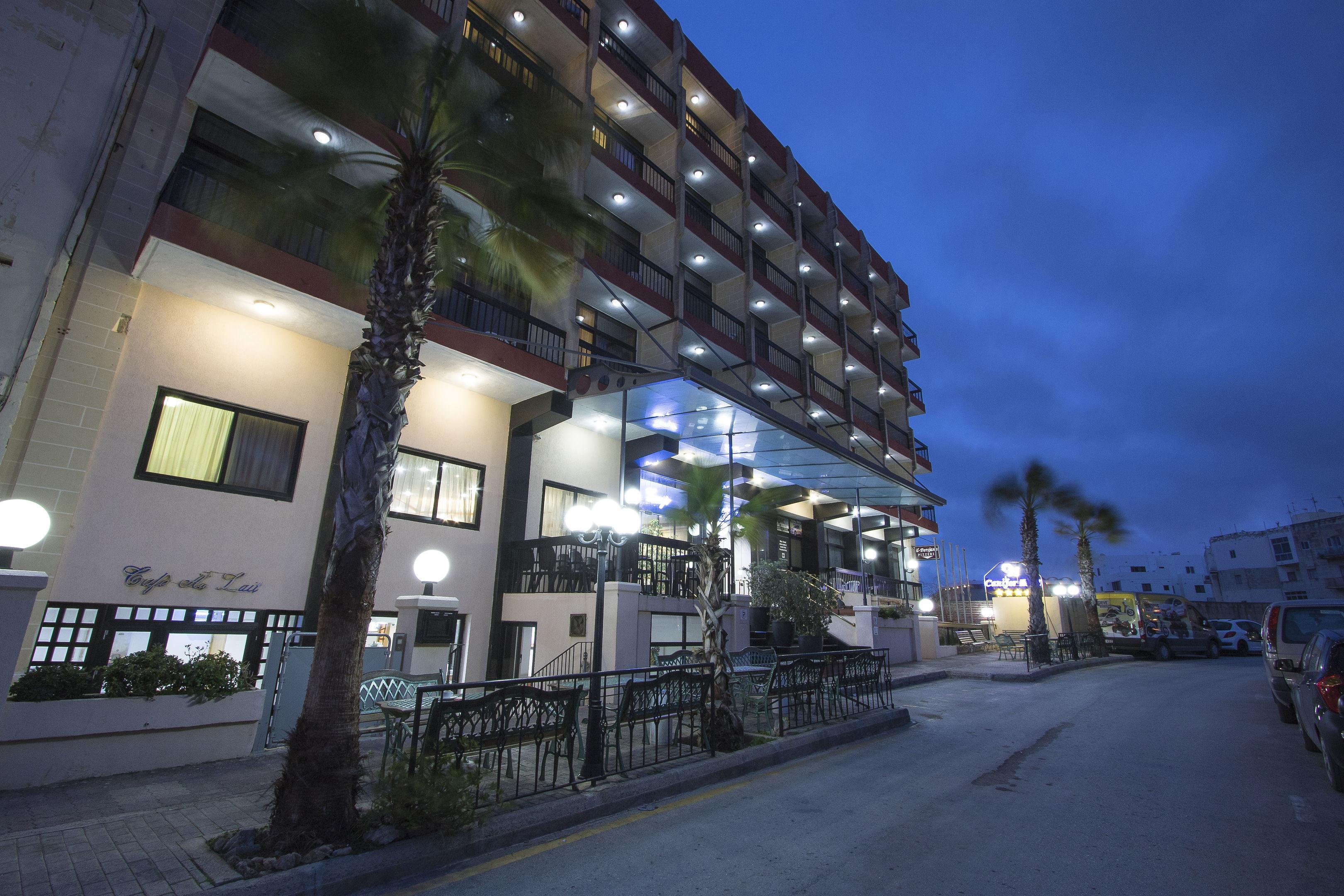 Canifor Hotel — photo 3