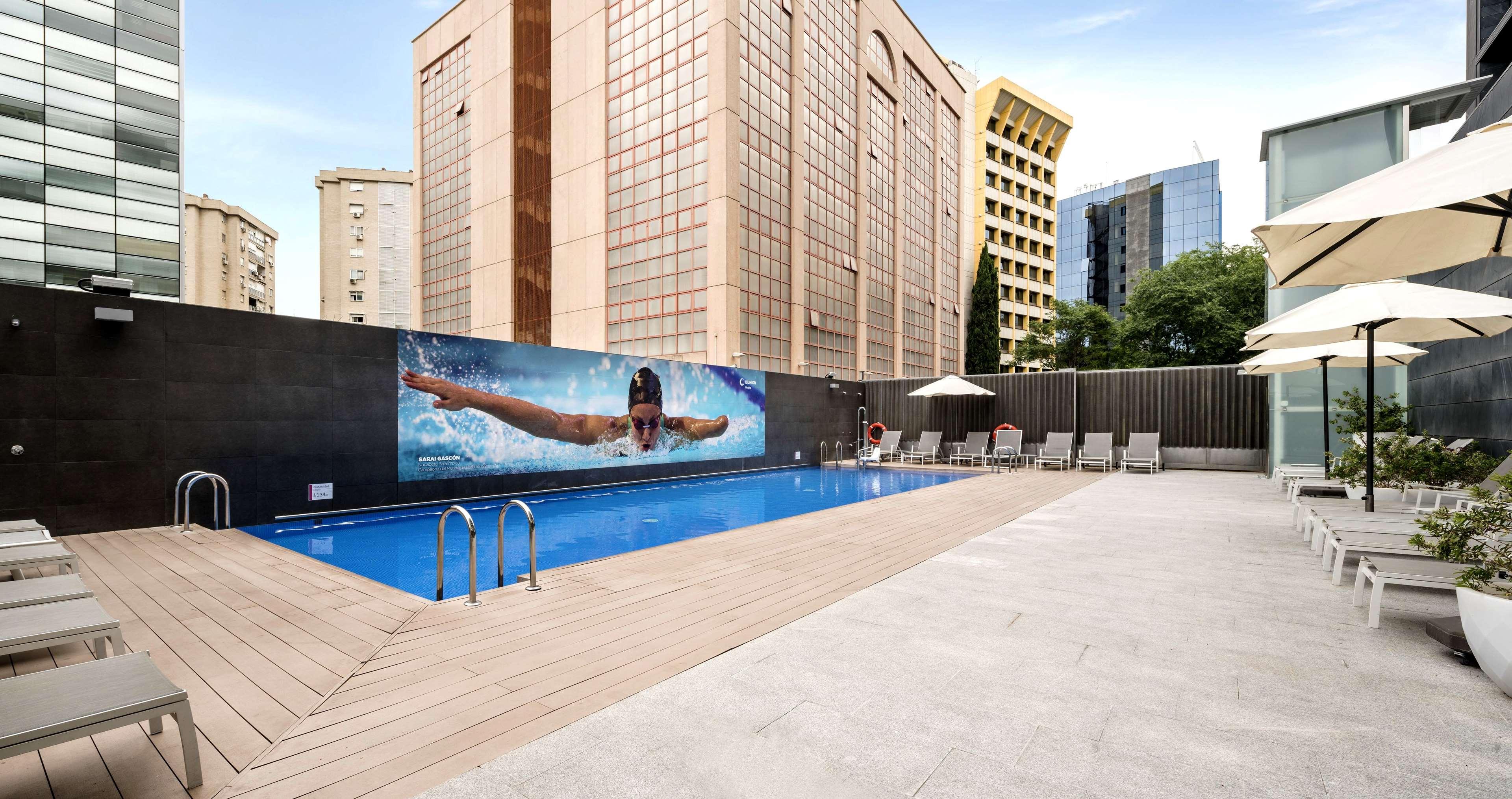 Hotel ILUNION Atrium — photo 3