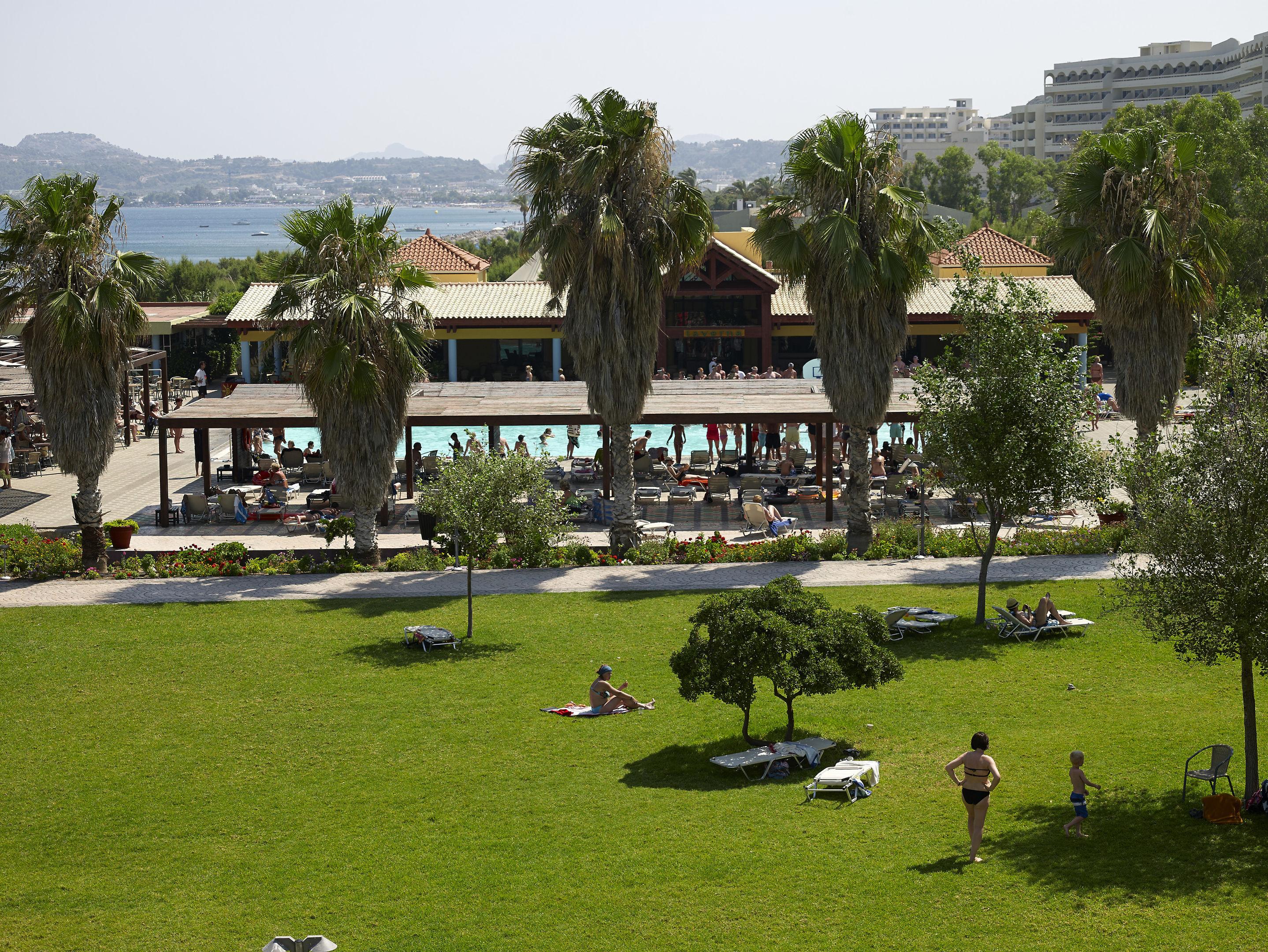 Esperides Beach Family Resort — photo 5