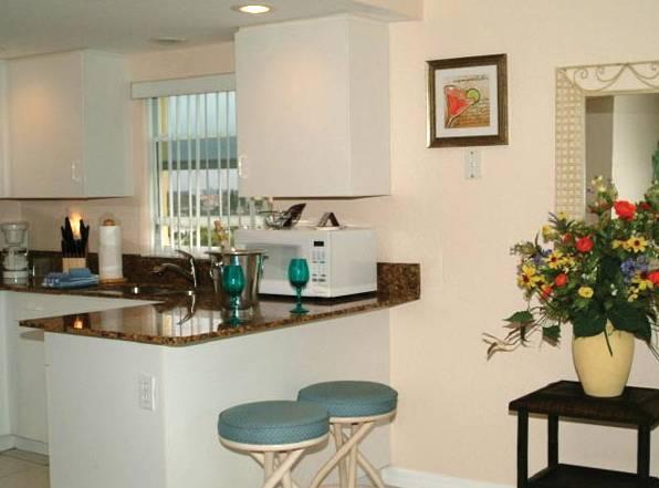 South Beach Condo Hotel — photo 3