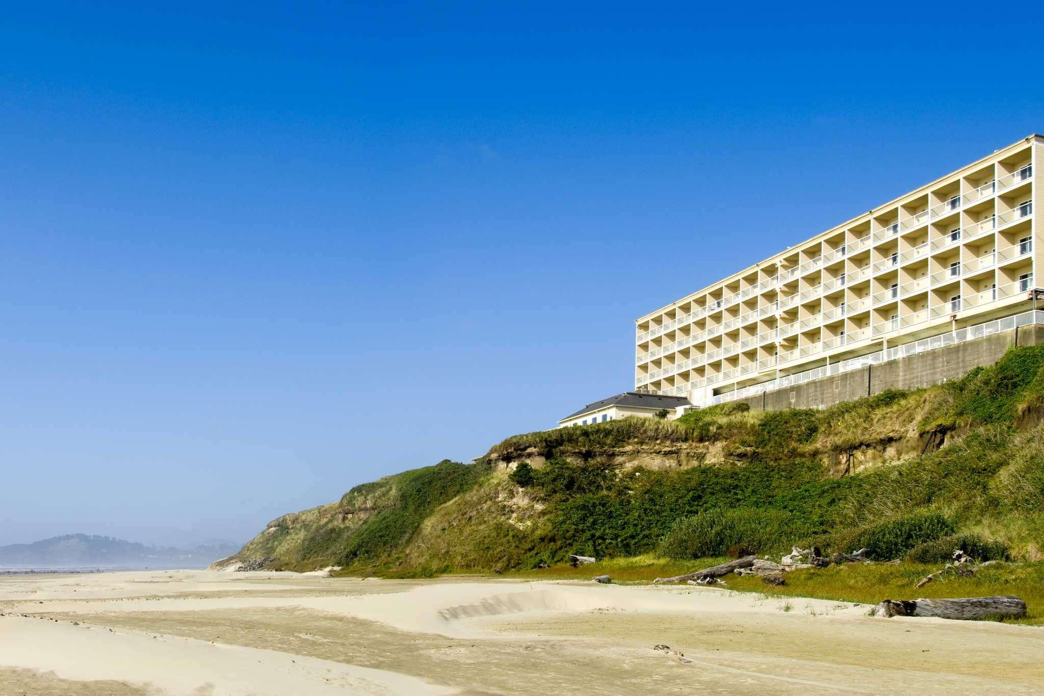 Elizabeth Oceanfront Suites, an Ascend Hotel Collection Member — photo 4