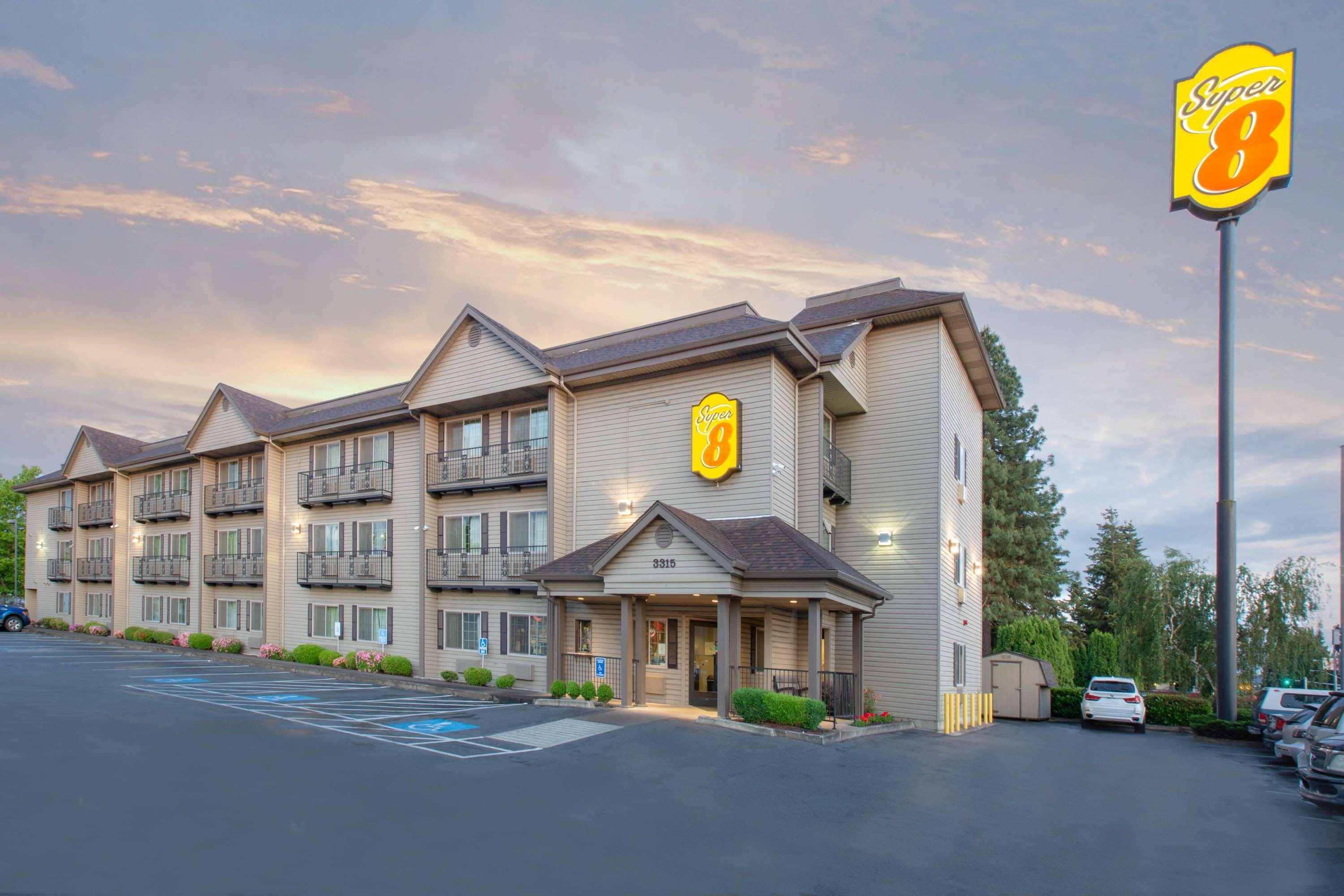 Super 8 by Wyndham Springfield/Eugene — photo 3