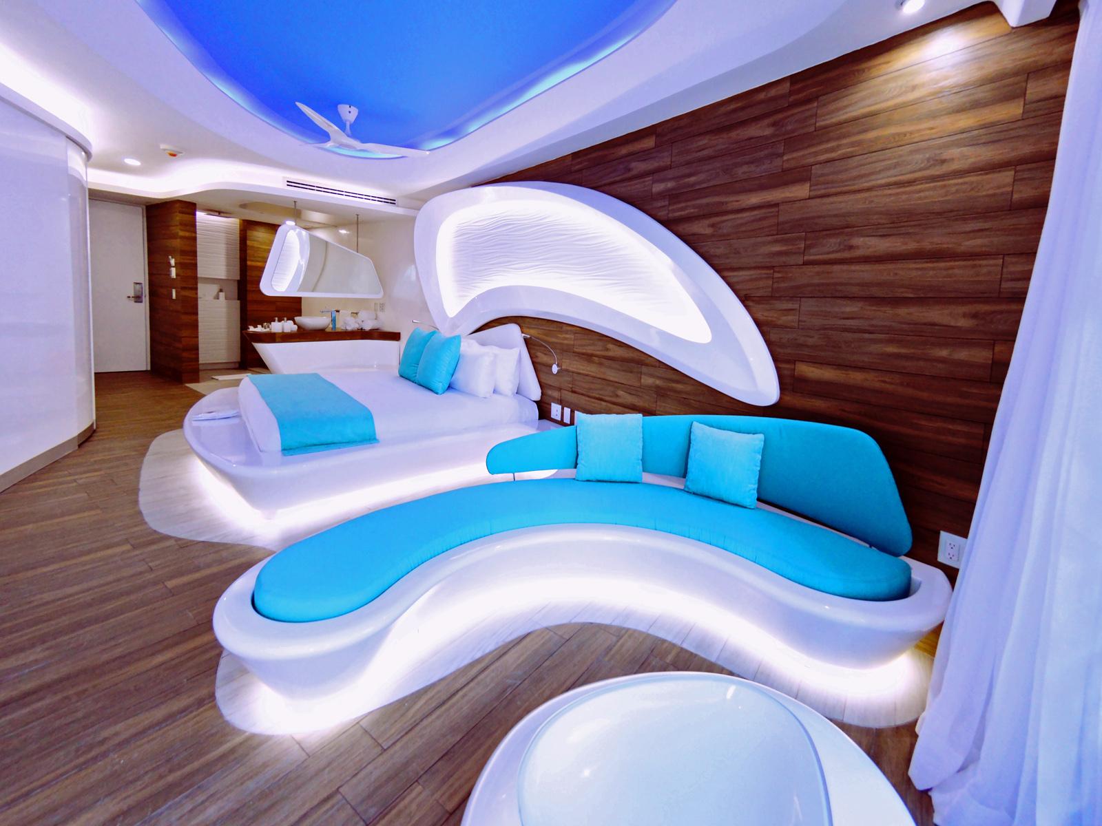 Ikonik The Carmen Hotel — photo 5