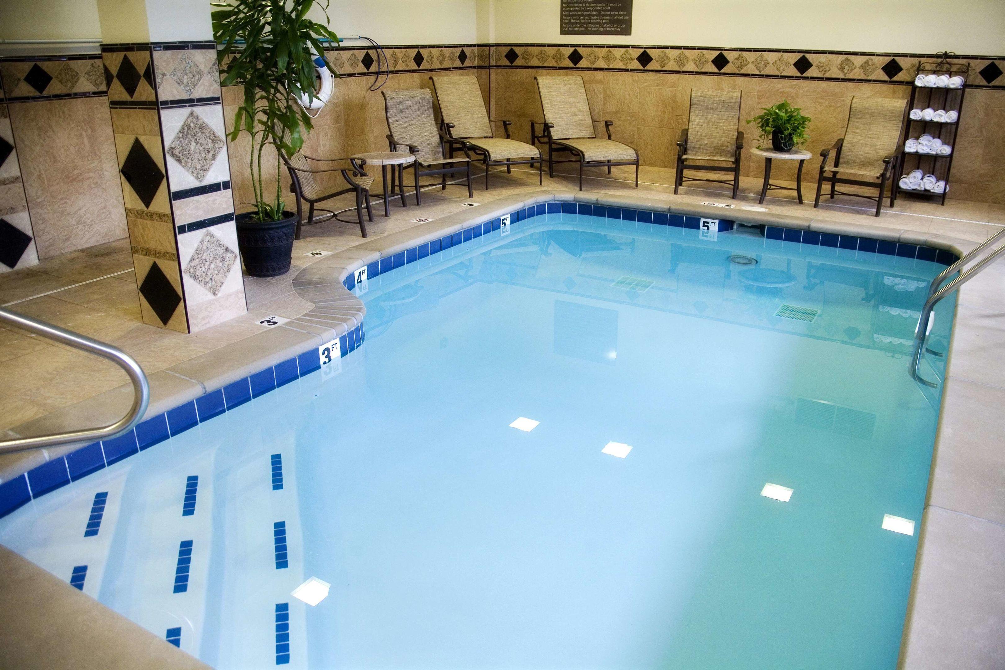 Hampton Inn and Suites Downtown Knoxville — photo 5