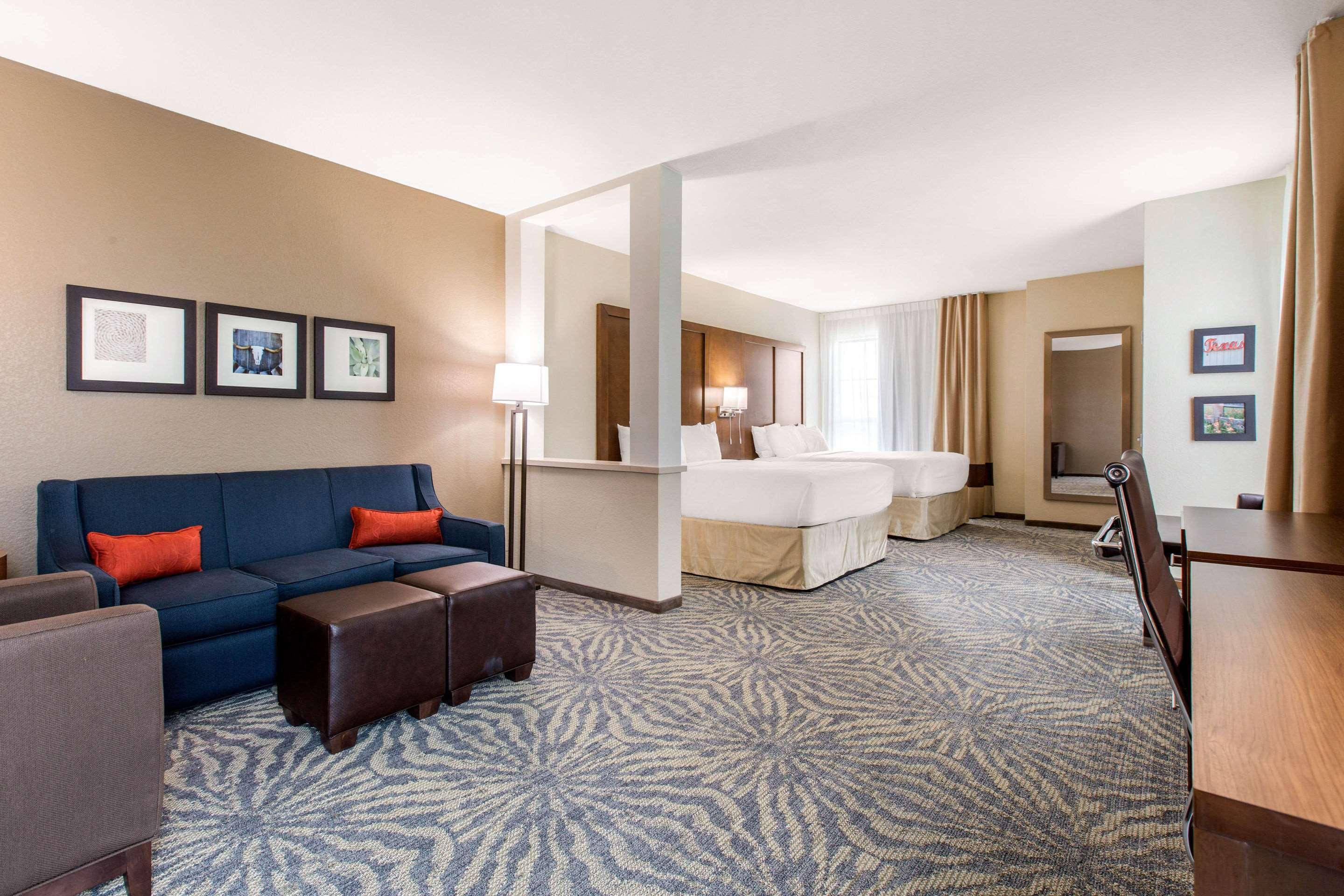 Comfort Suites South Austin — photo 5