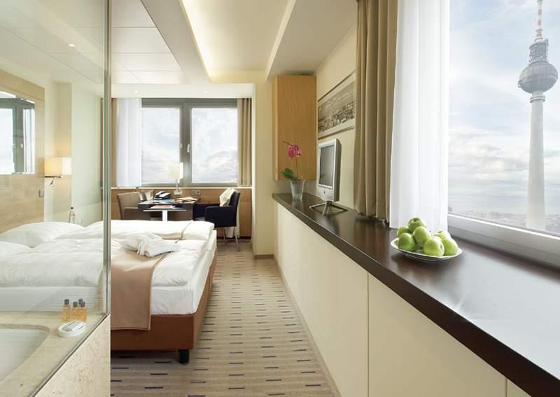 Park Inn by Radisson Berlin Alexanderplatz — photo 5
