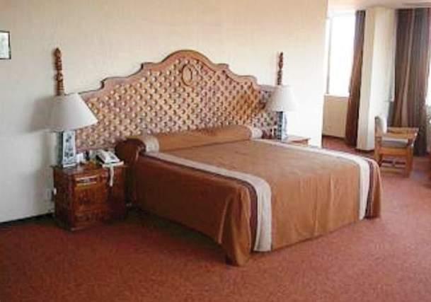 Hotel Fénix — photo 3