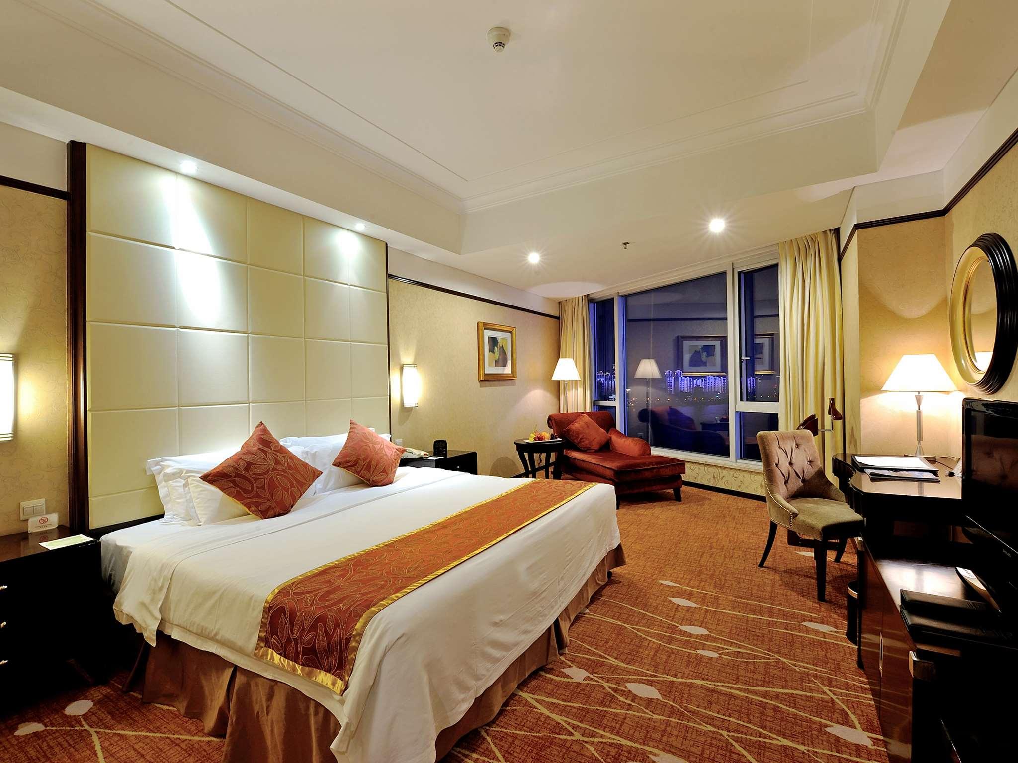 Howard Johnson Pearl Plaza Wuhan — photo 5