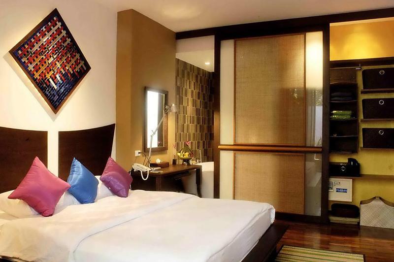 Patong Beach Hotel — photo 4