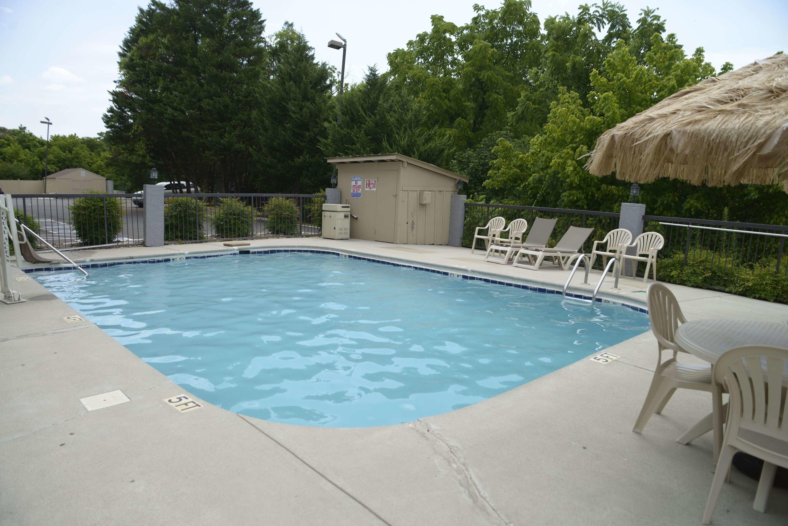 Days Inn Kodak - Sevierville Interstate Smokey Mountains — photo 4