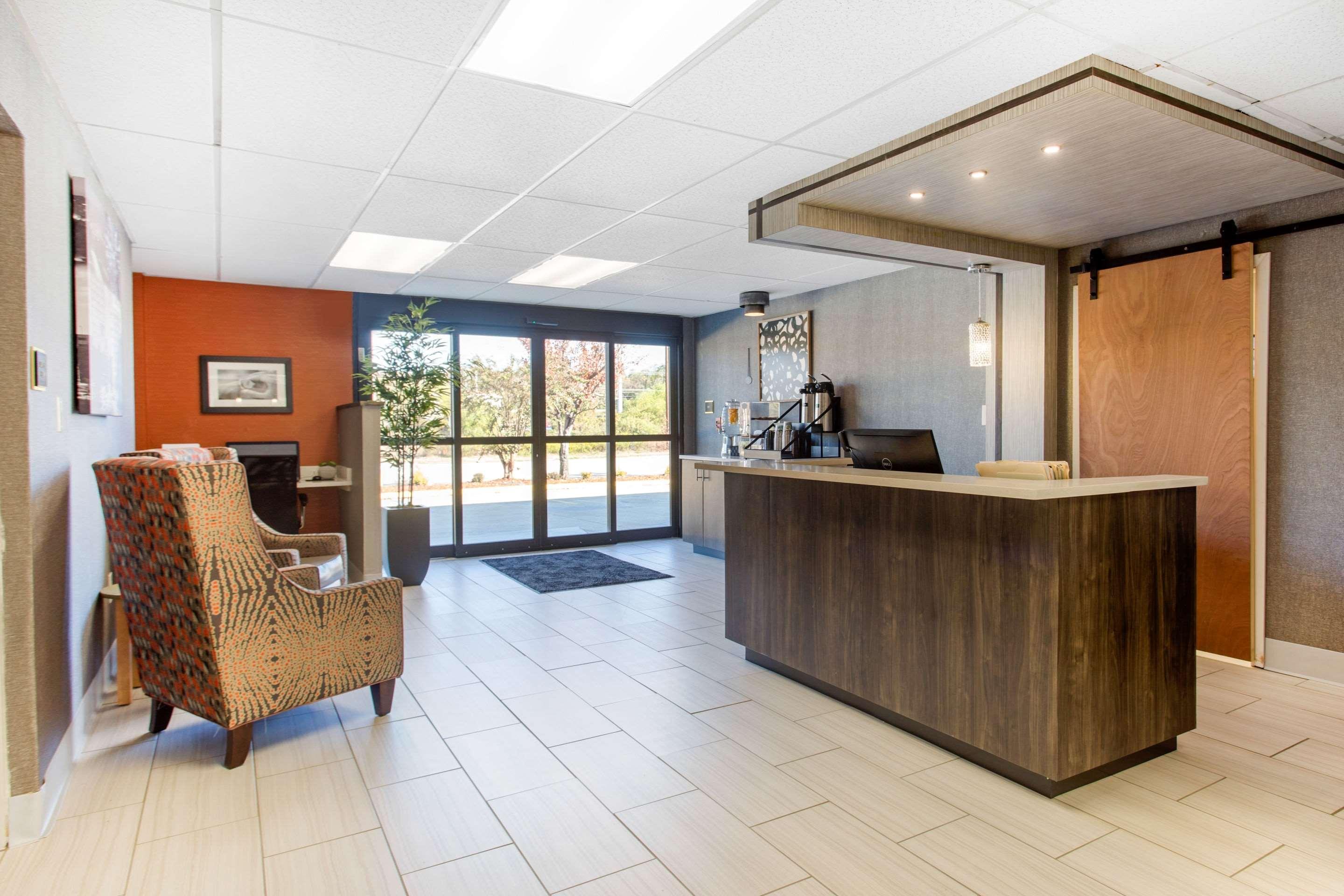 Gallus Stadium Park Inn, an Ascend Hotel Collection Member — photo 4