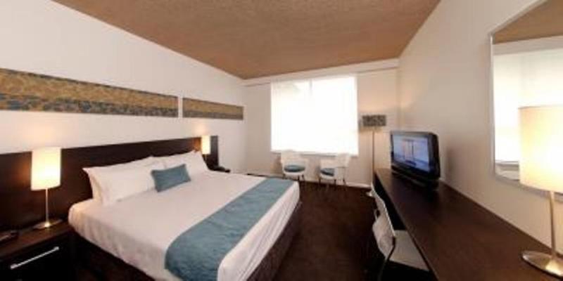 Royal Pacific Hotel — photo 4
