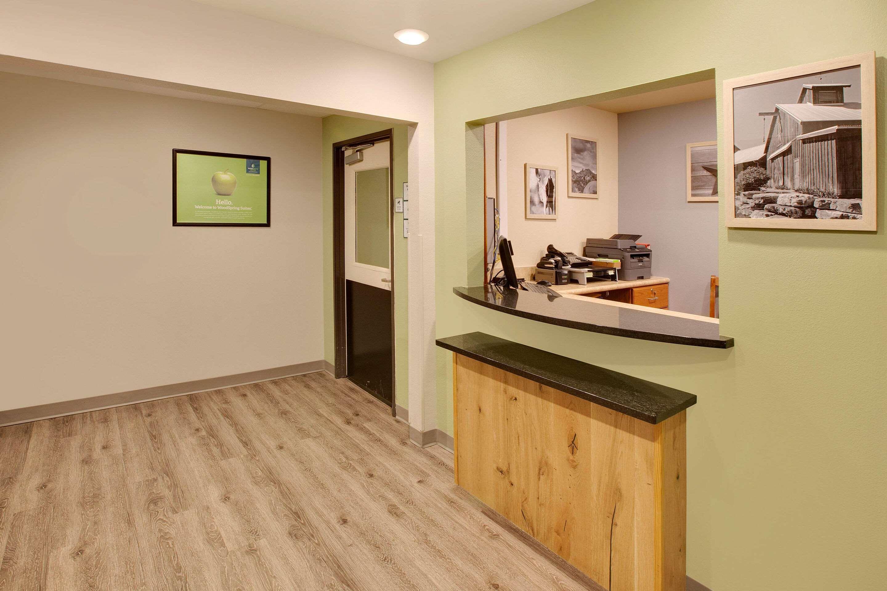 WoodSpring Suites Lubbock West — photo 3