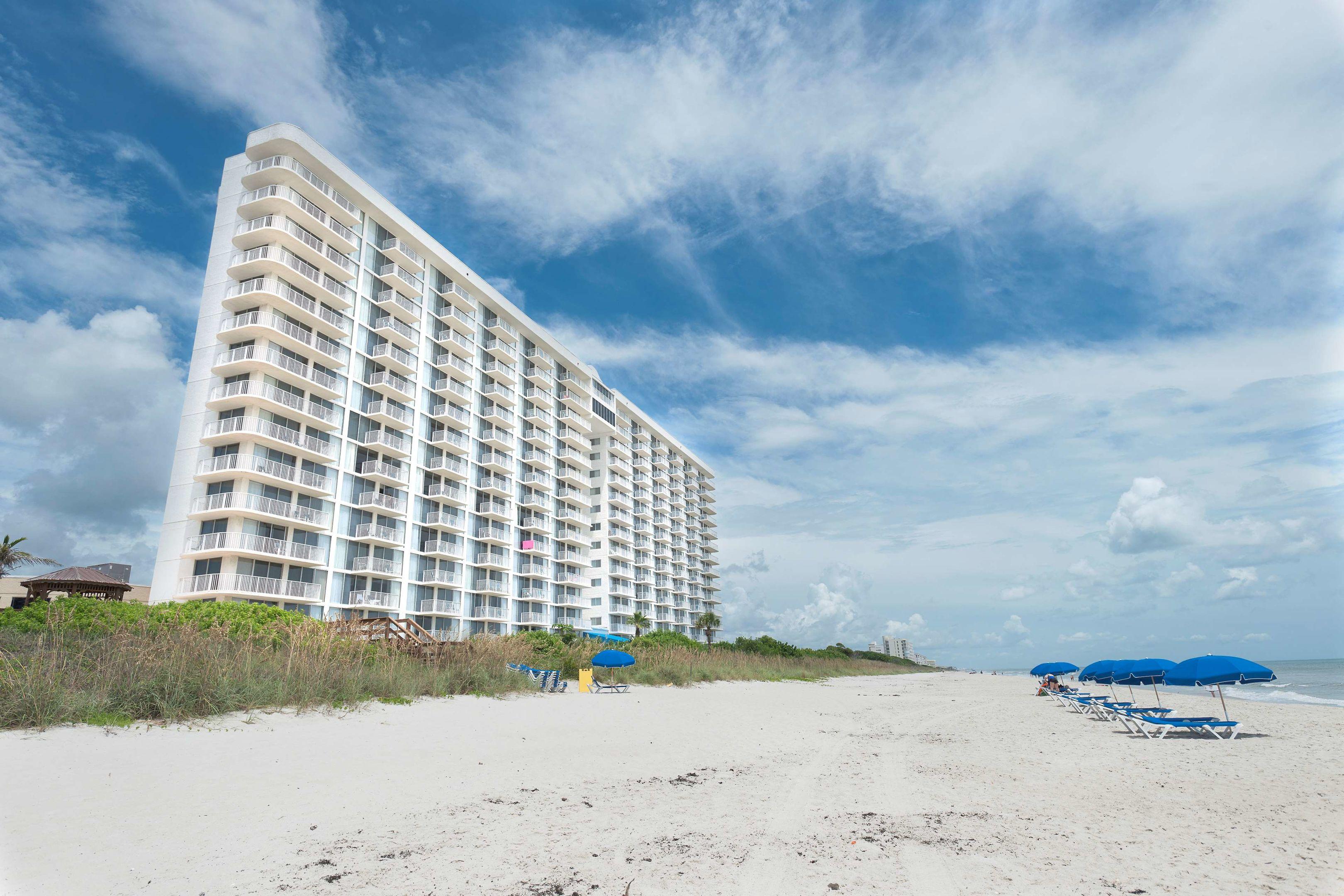 Radisson Suite Oceanfront — photo 4