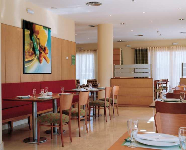 ibis Madrid Alcala de Henares La Garena — photo 4