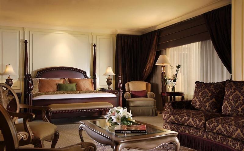 Crowne Plaza Jakarta — photo 4