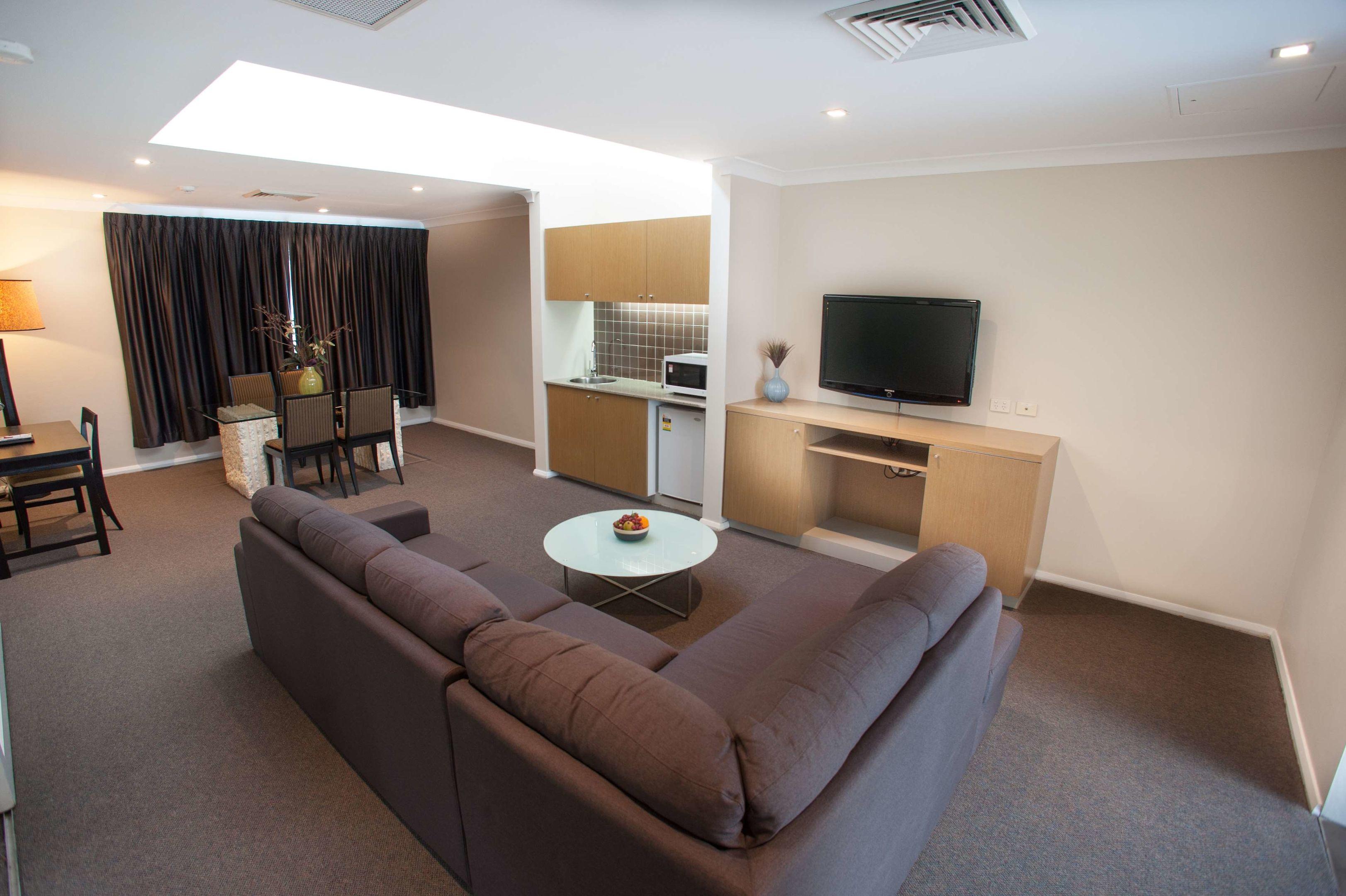 Ramada Hotel & Suites Sydney Cabramatta — photo 5