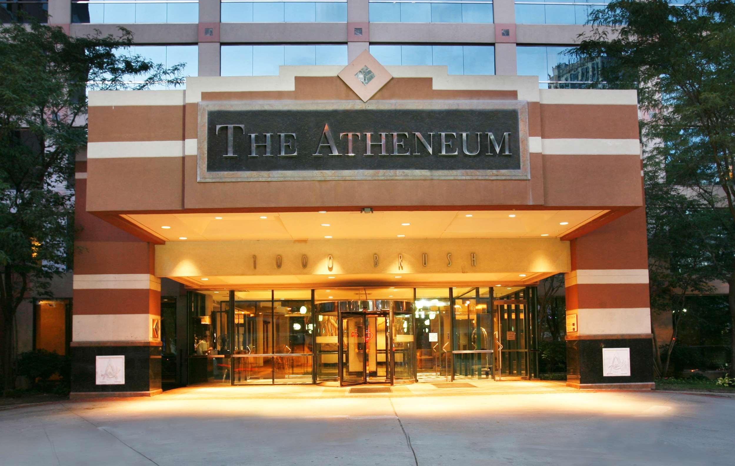 Atheneum Suite Hotel