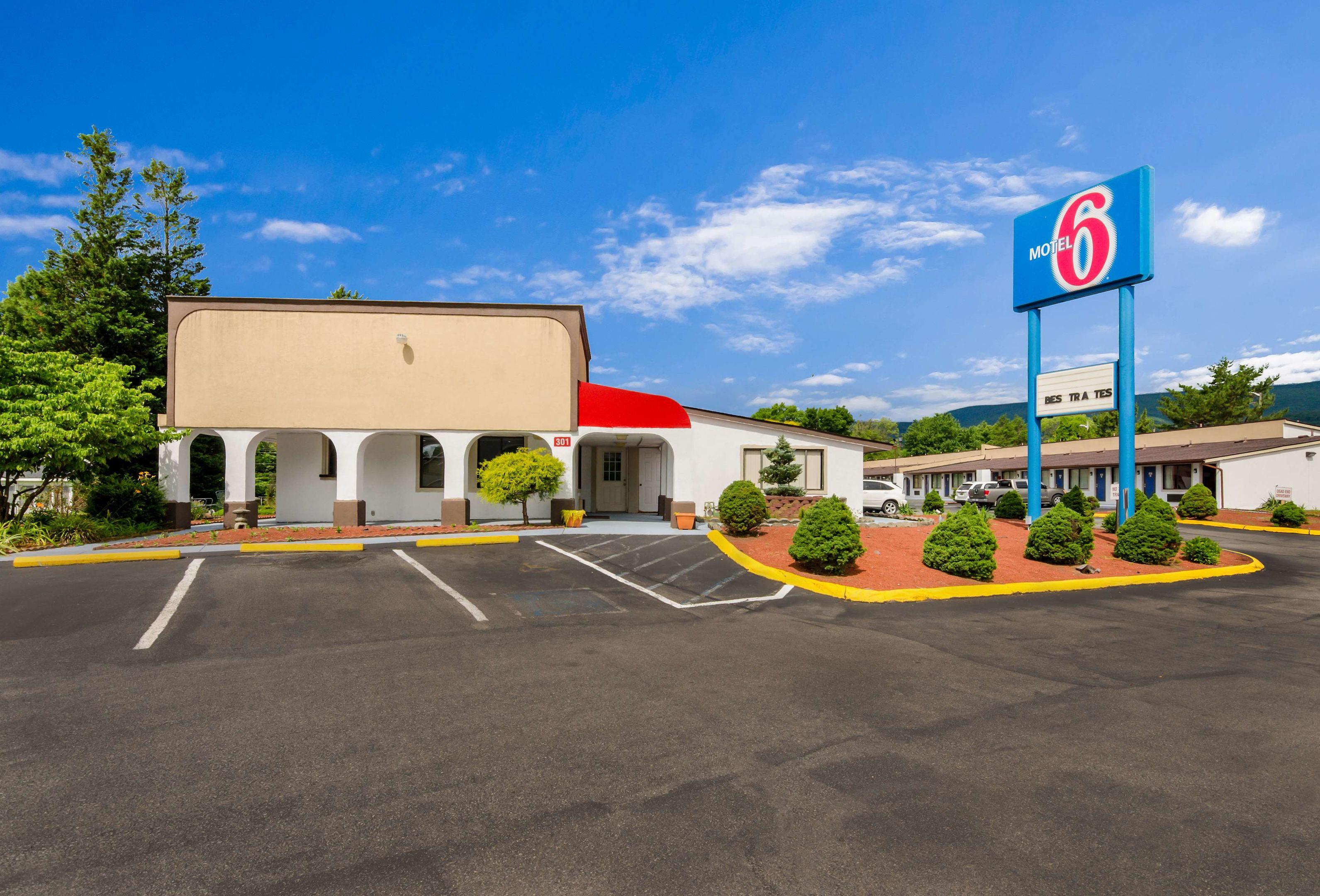 Motel 6 Salem, VA — photo 4