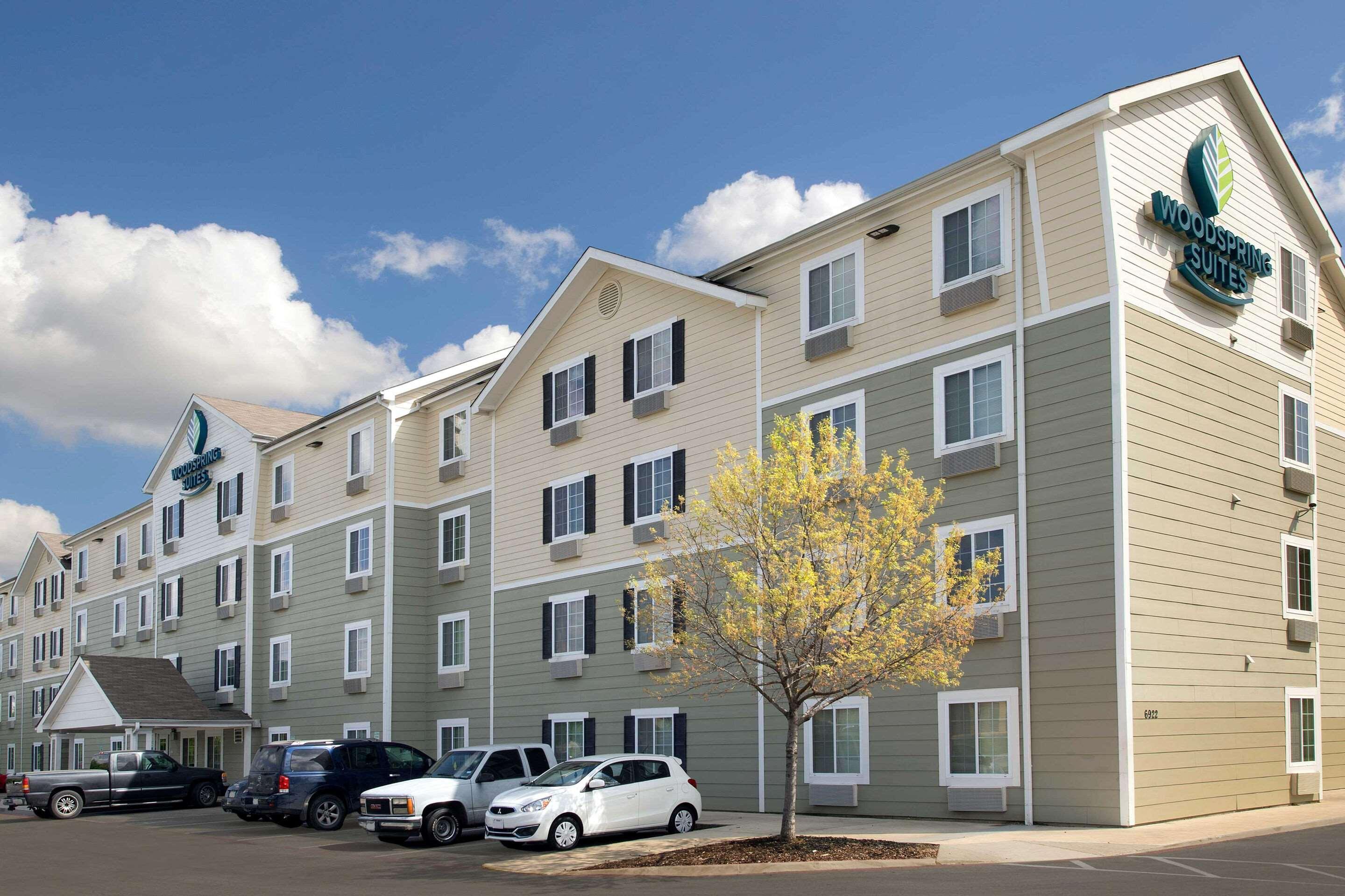WoodSpring Suites San Antonio Fort Sam — photo 4