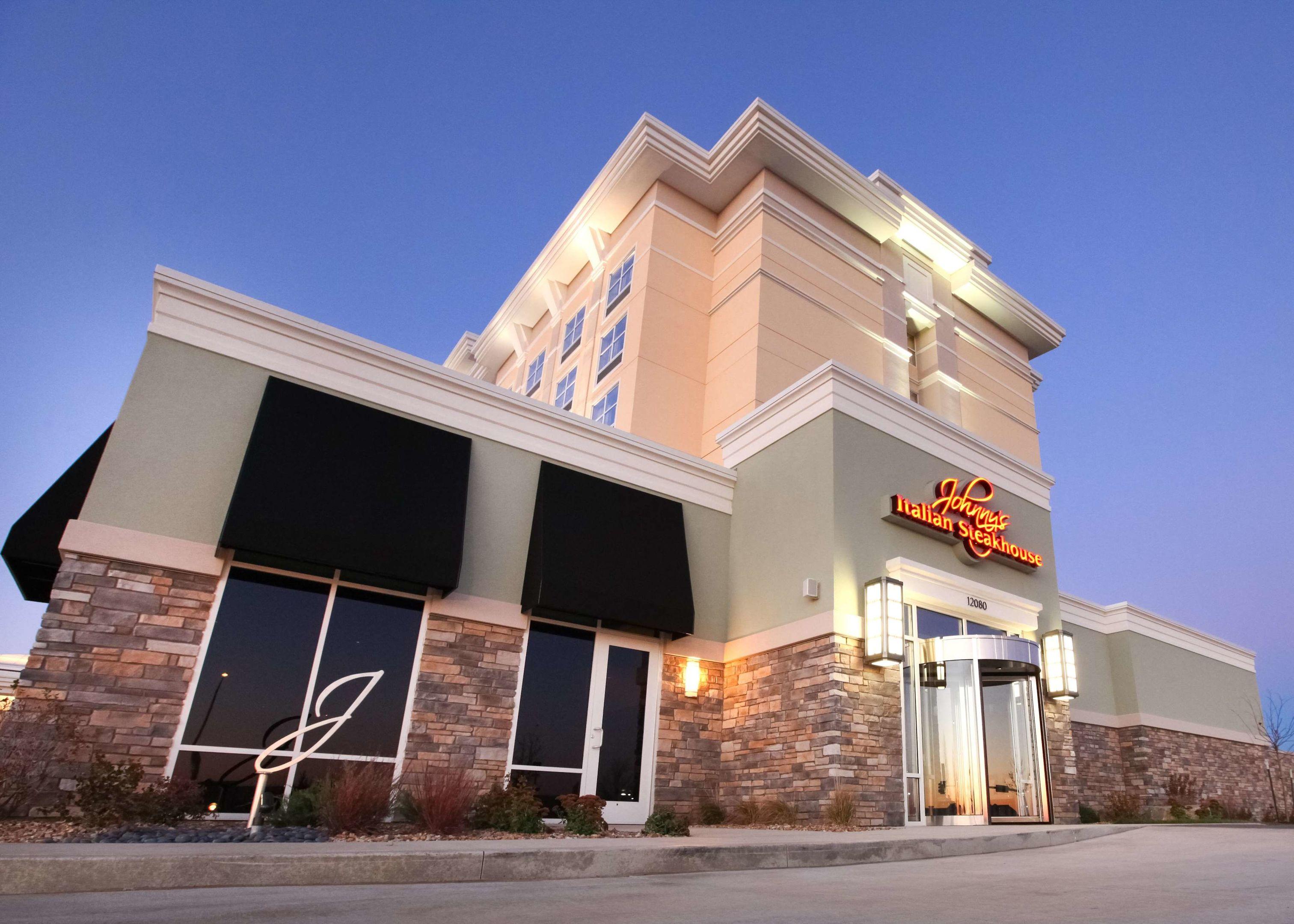 Hilton Garden Inn Olathe — photo 3
