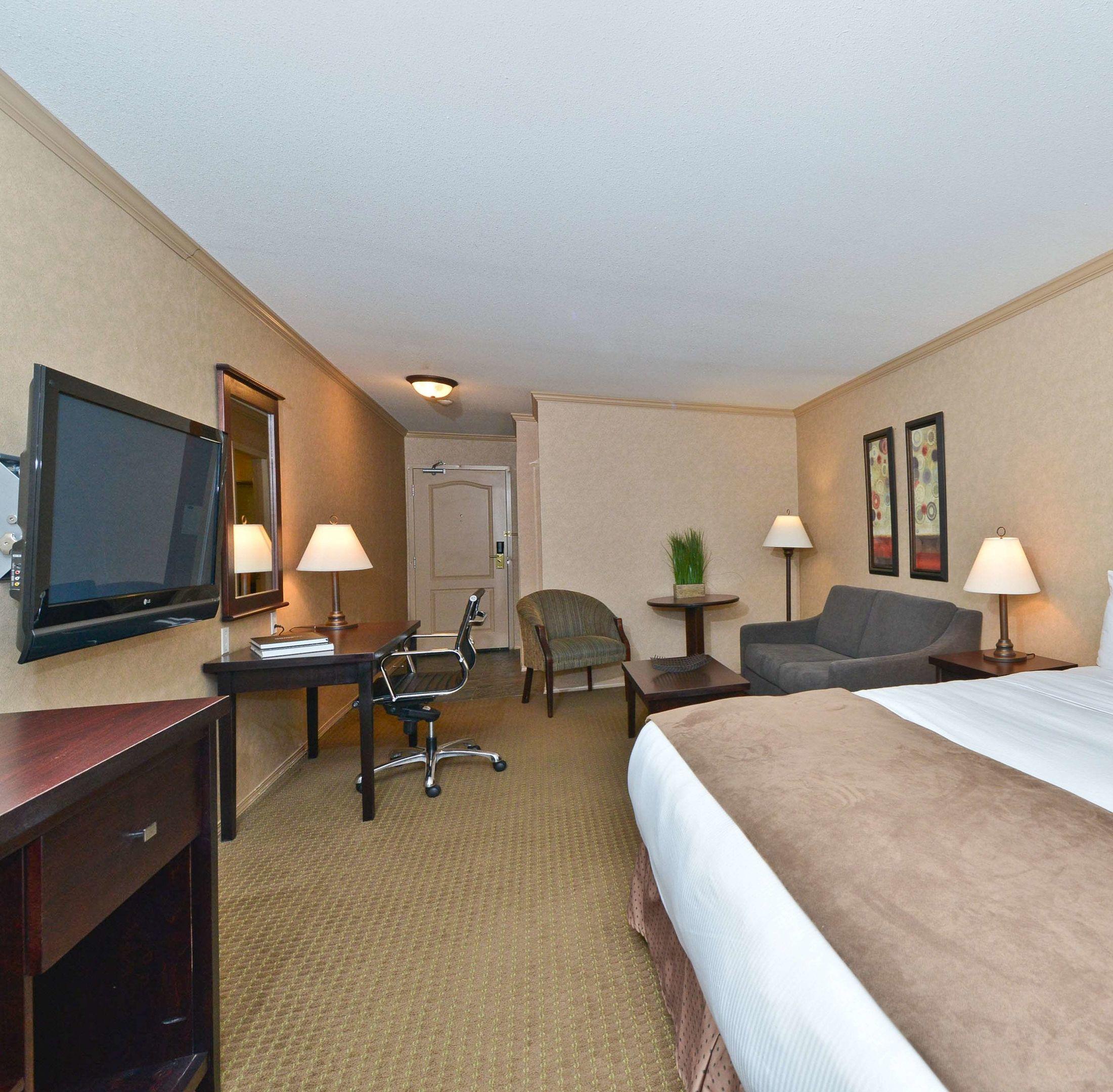 Prestige Radium Hot Springs Resort, Premier Collection — photo 4