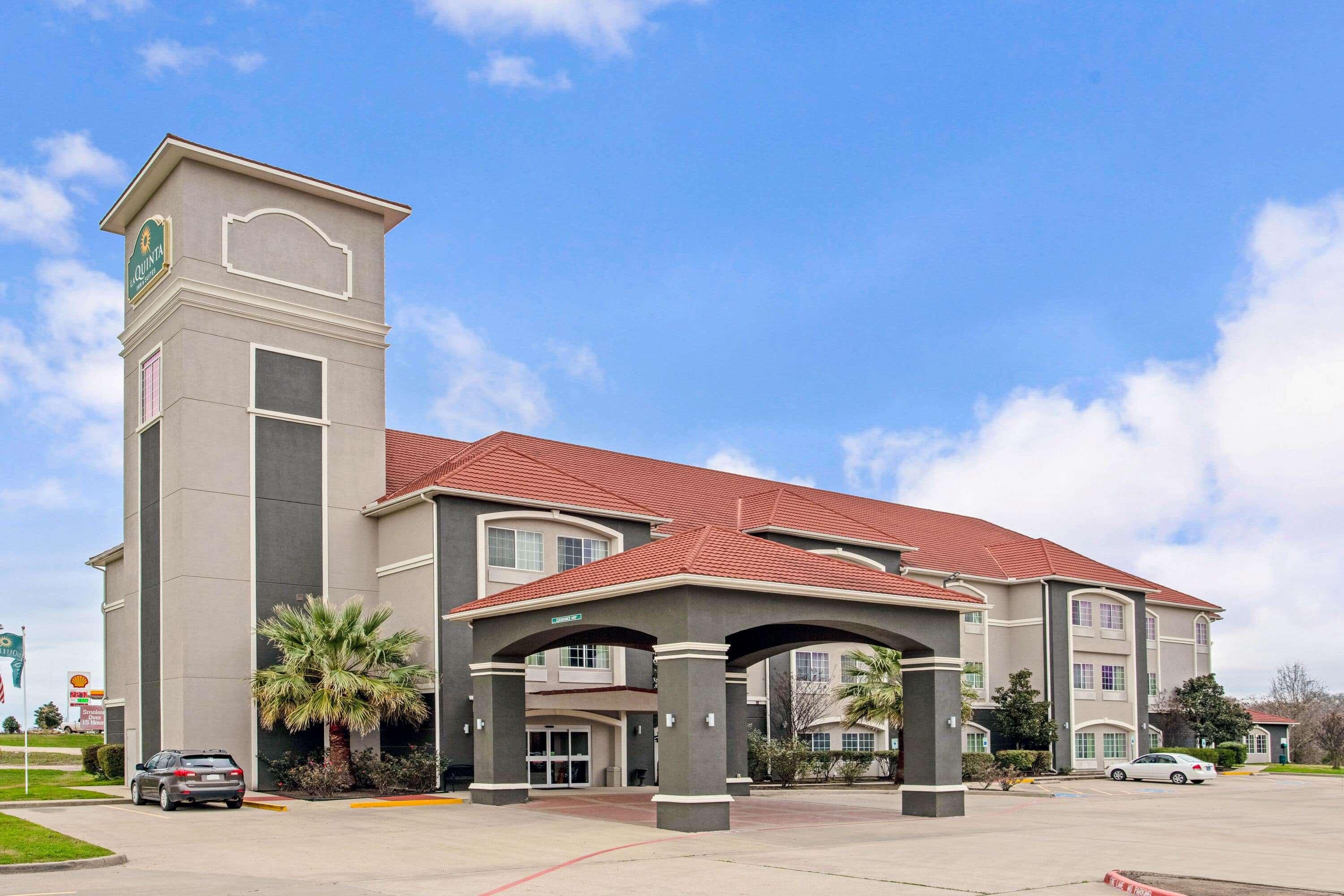 La Quinta Inn & Suites Fairfield — photo 5