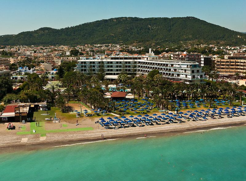 Blue Horizon Beach Resort — photo 4