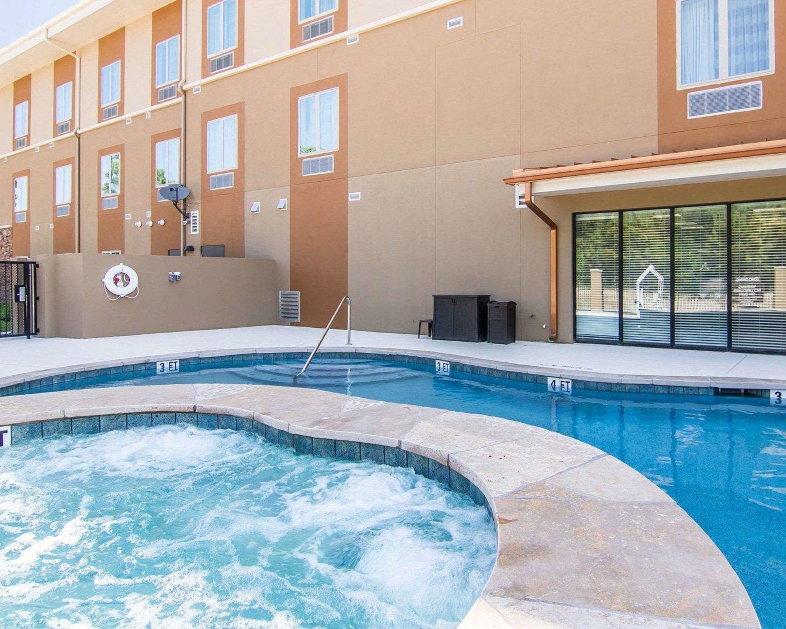 Sleep Inn — photo 4