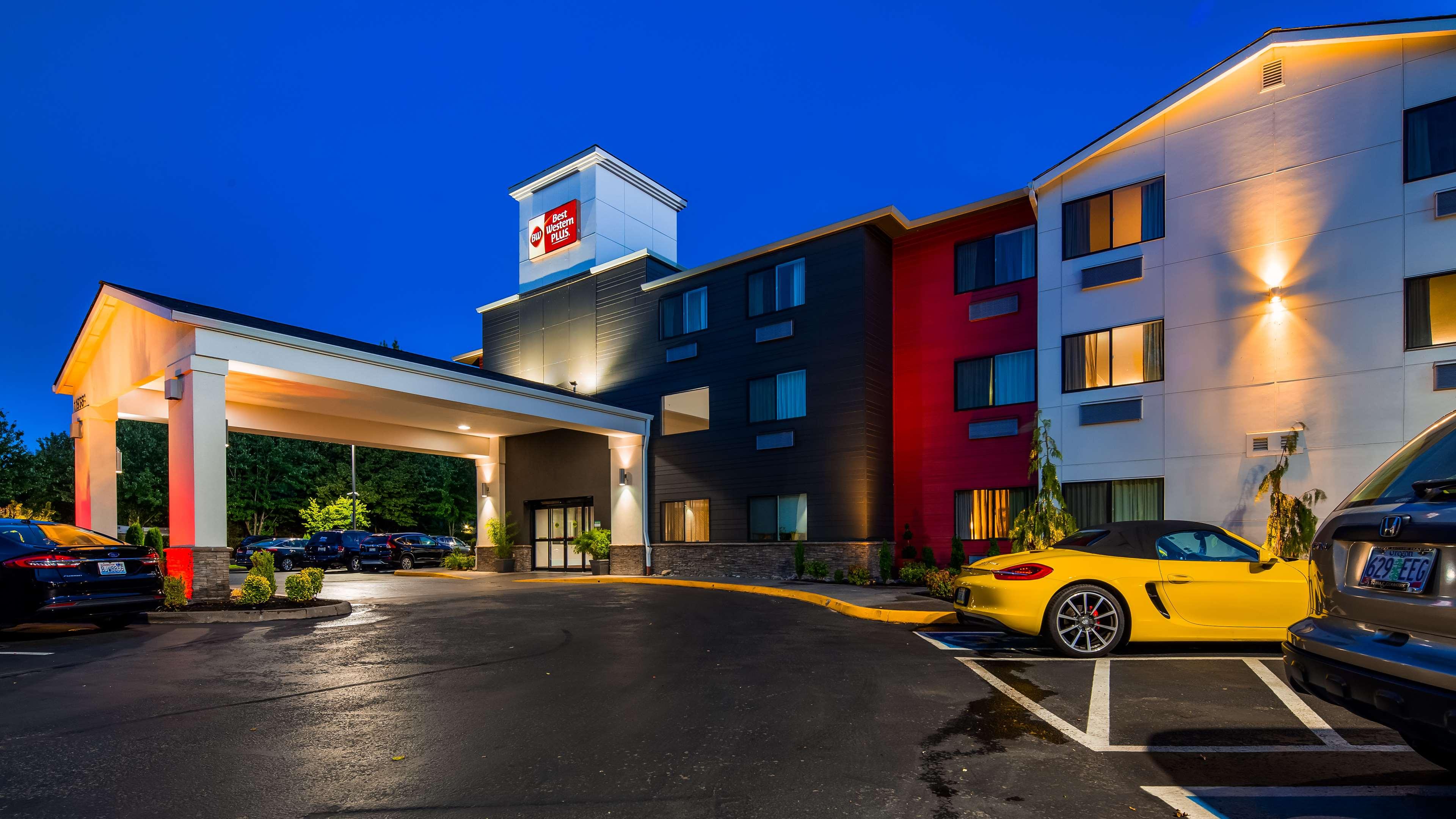 Best Western Plus Portland Airport Hotel & Suites — photo 3