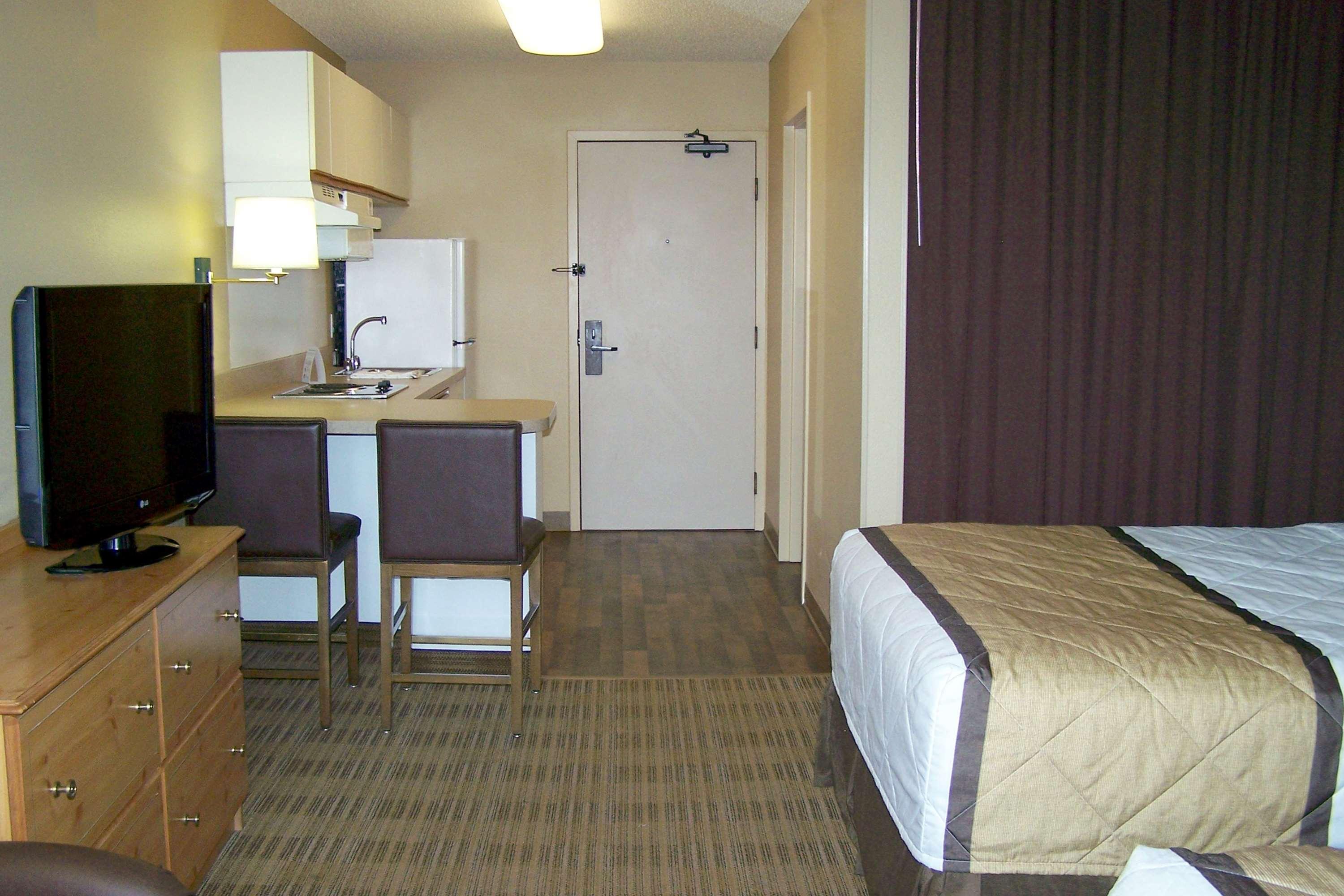 Extended Stay America - Chicago - Naperville - East — photo 5