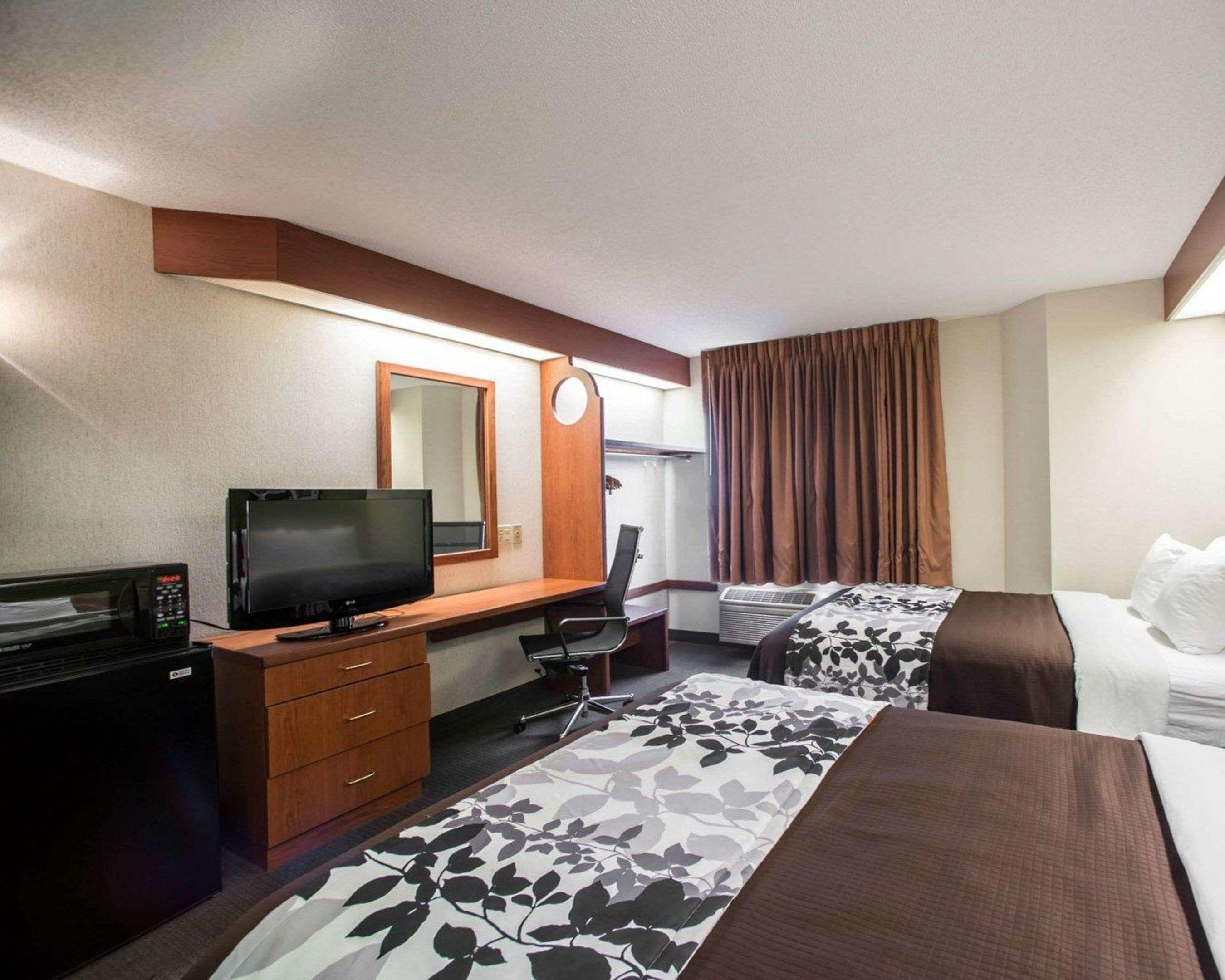 Sleep Inn — photo 4